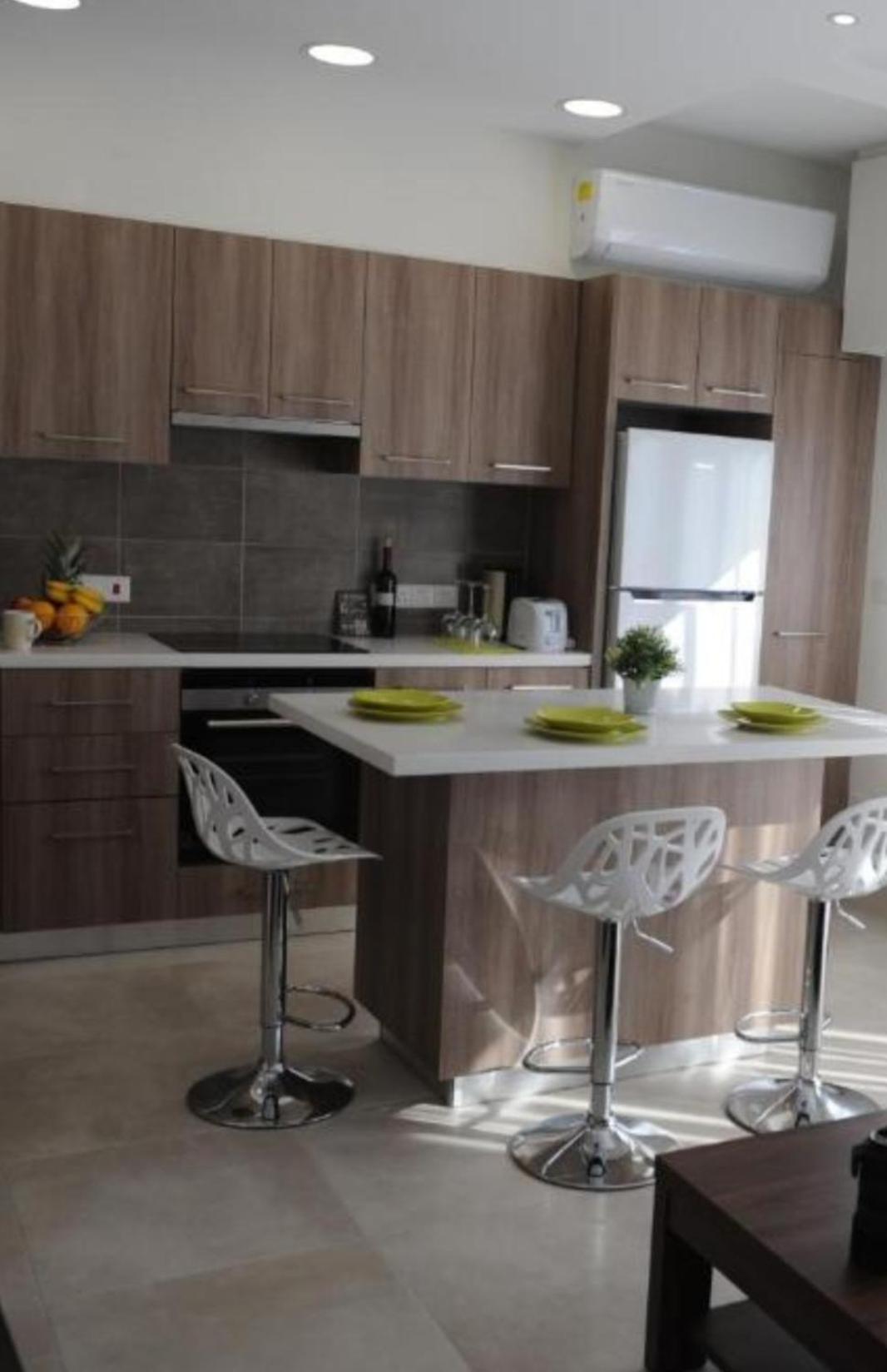 Apartment with Sea View - Photo 33