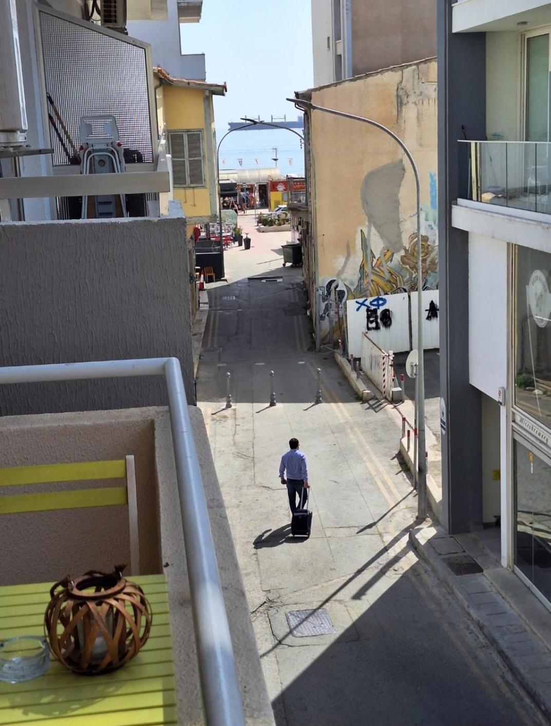 Apartment with Sea View - Photo 5