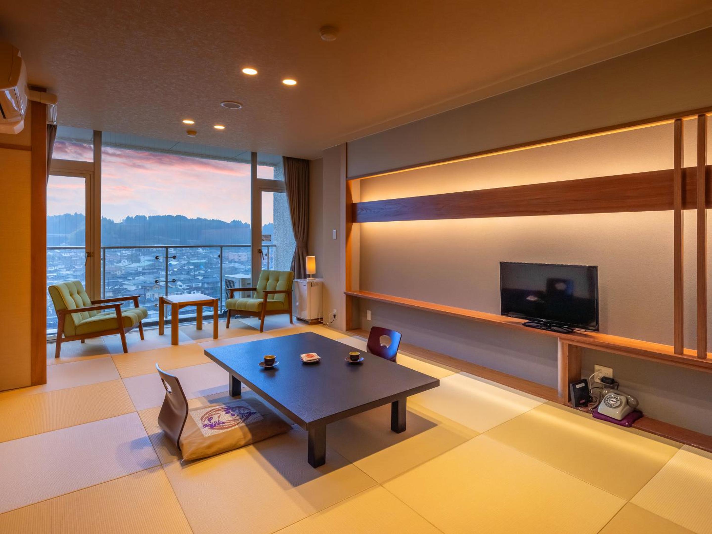 Japanese-Style Quadruple Room - High Floor