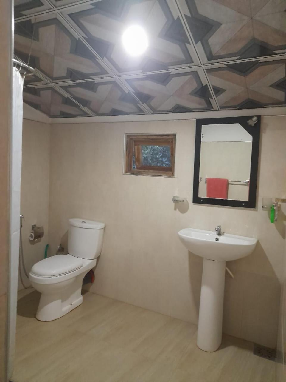 Budget Double Room photo 2