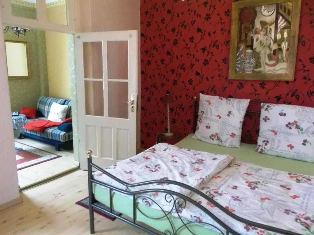Two-Bedroom Apartment with Terrace photo 3