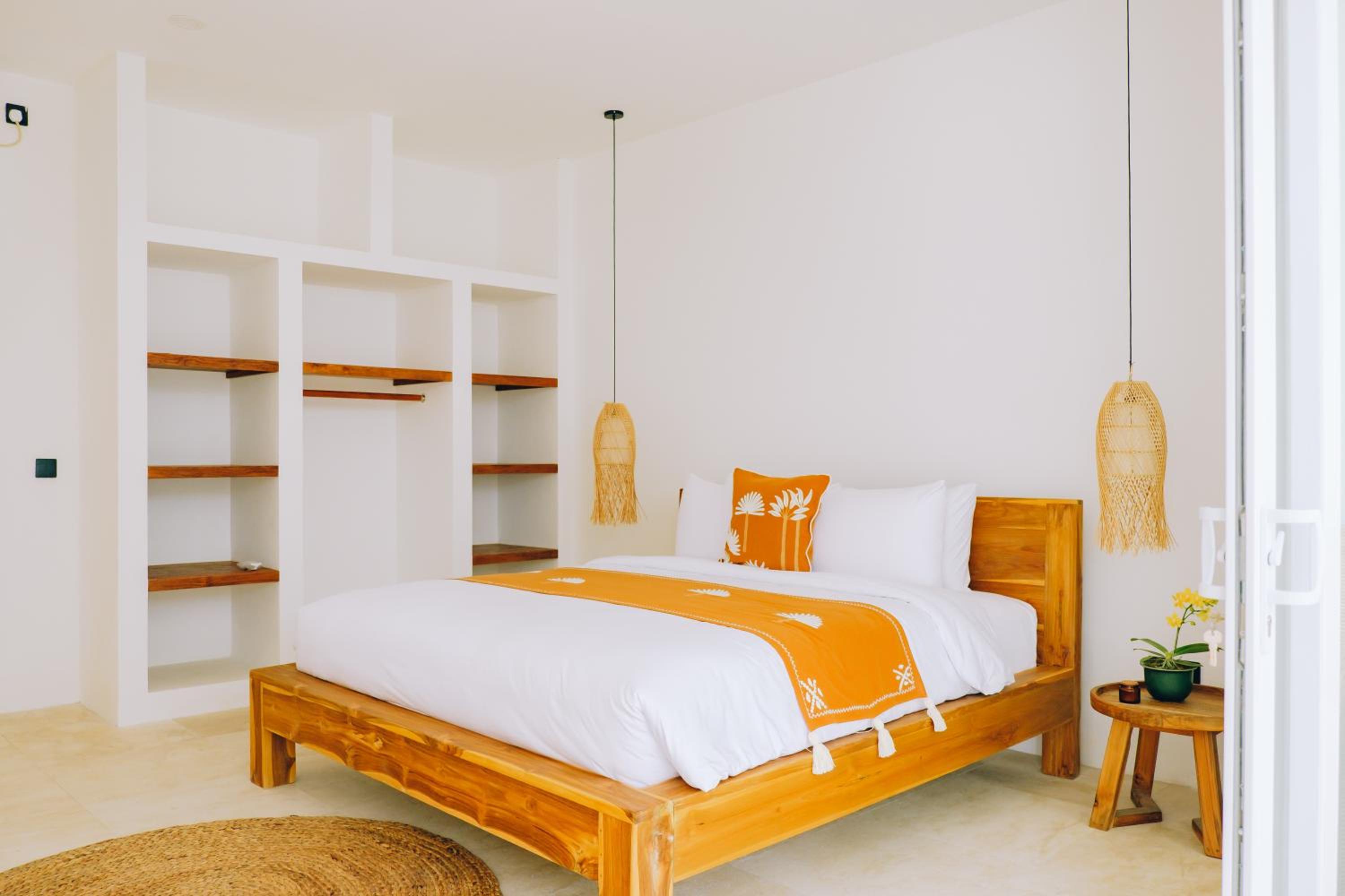 Three-Bedroom Villa photo 1