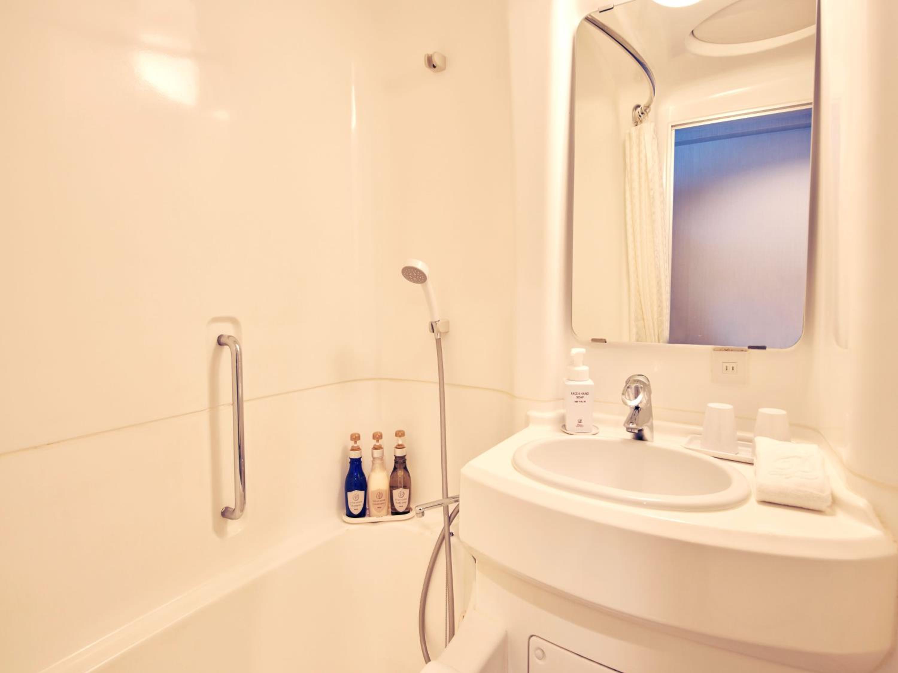 Standard Twin Room, Non-Smoking (15.3sqm) photo 3