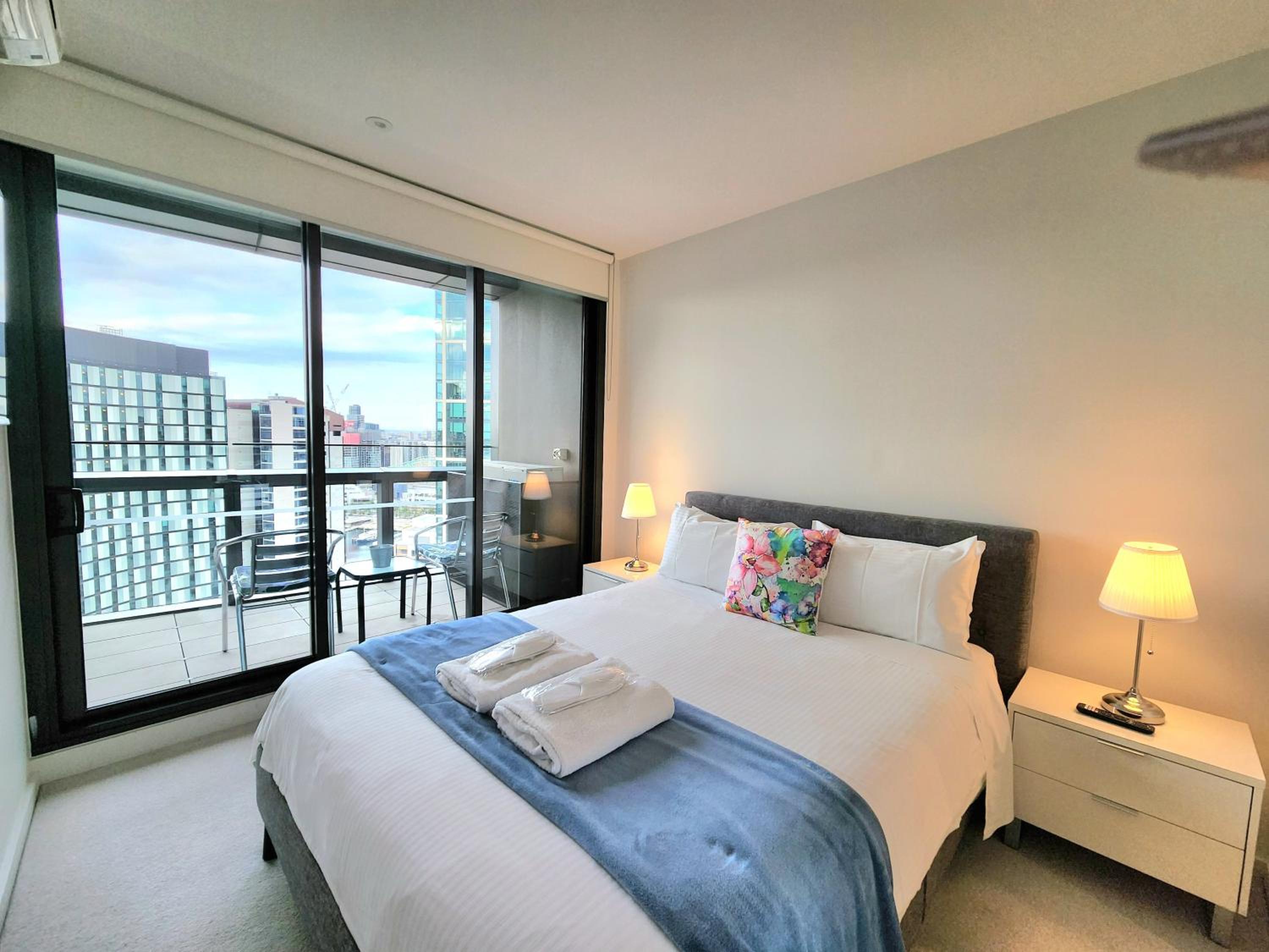 Executive 3 Bedroom Collection - Photo 11