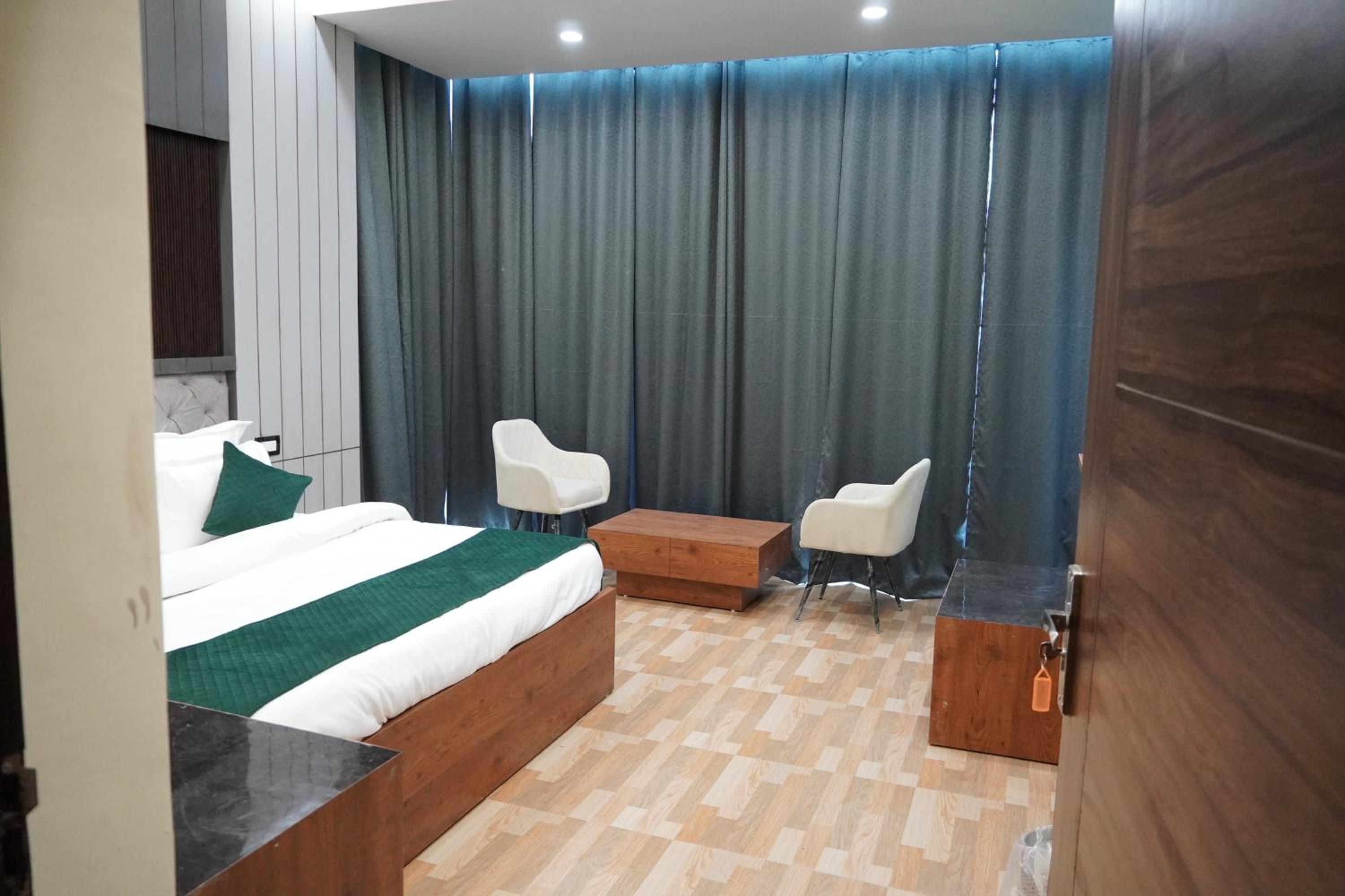 King Room