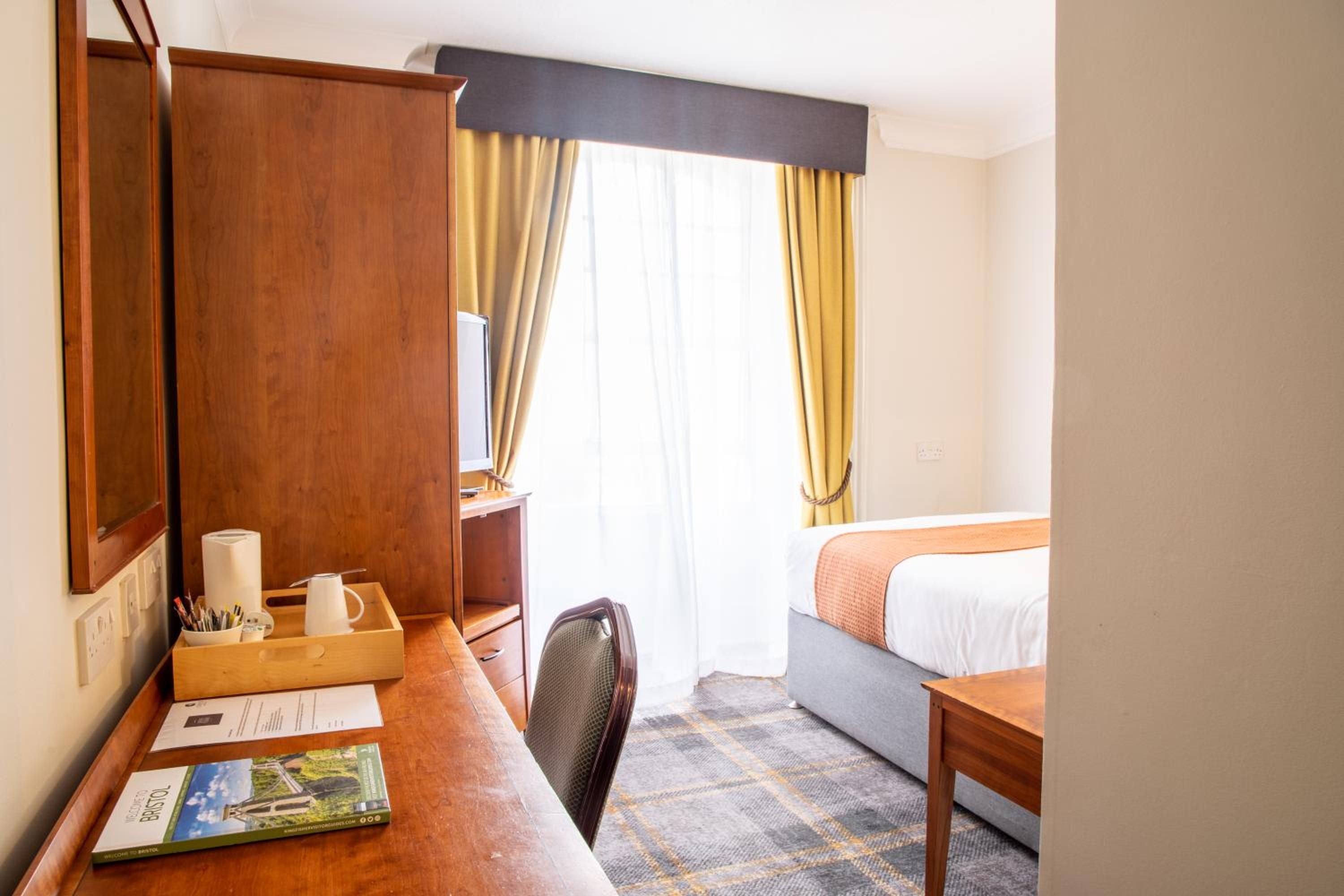 Double Room - Photo 4