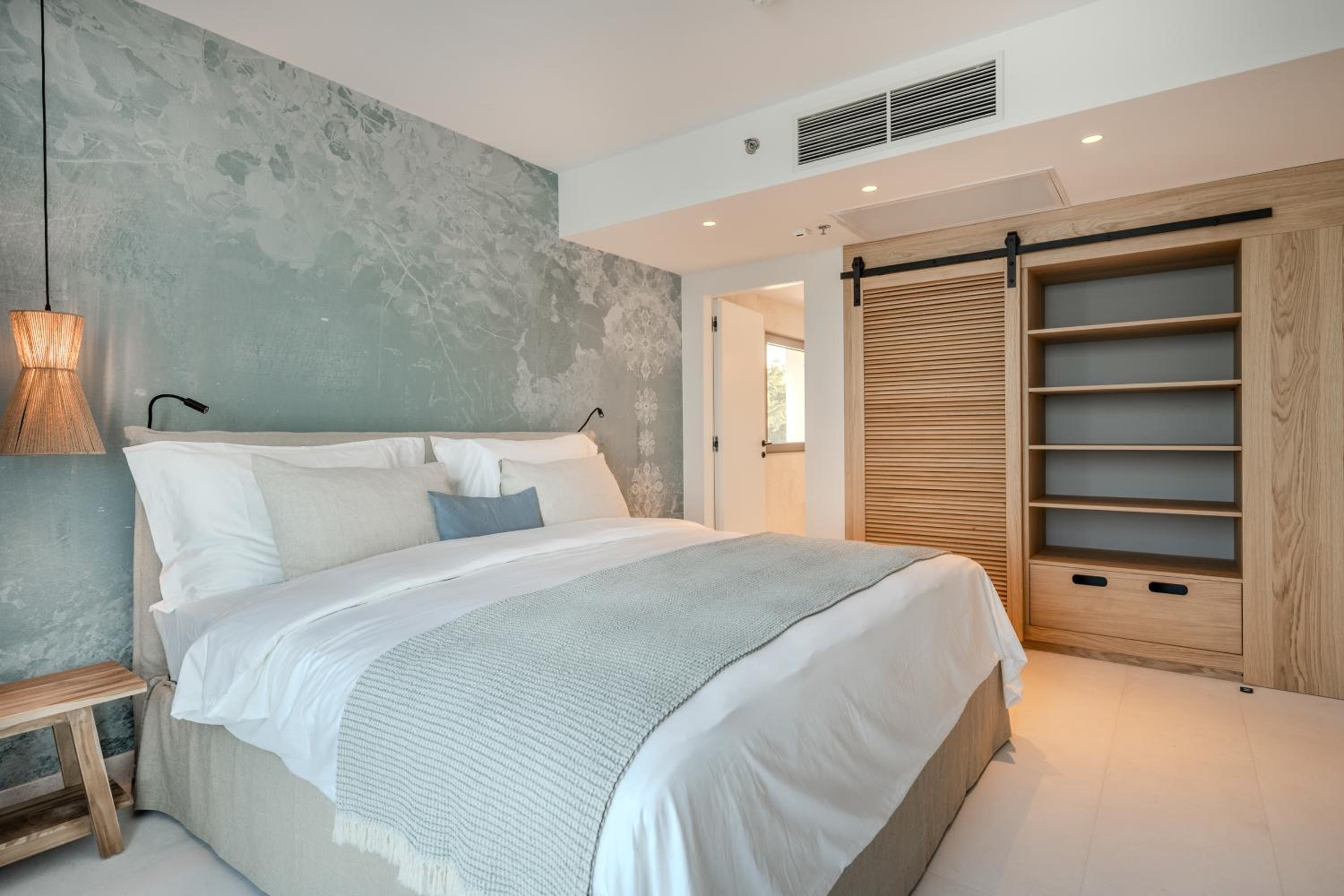Penthouse Apartment