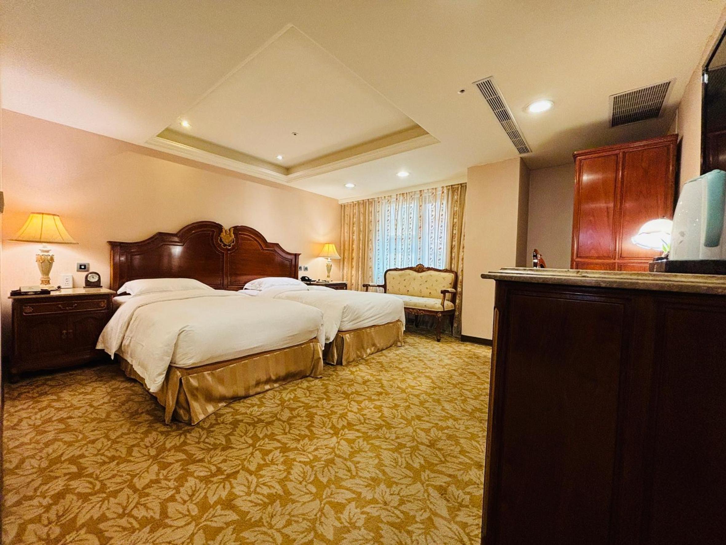 Executive Twin Room photo 3