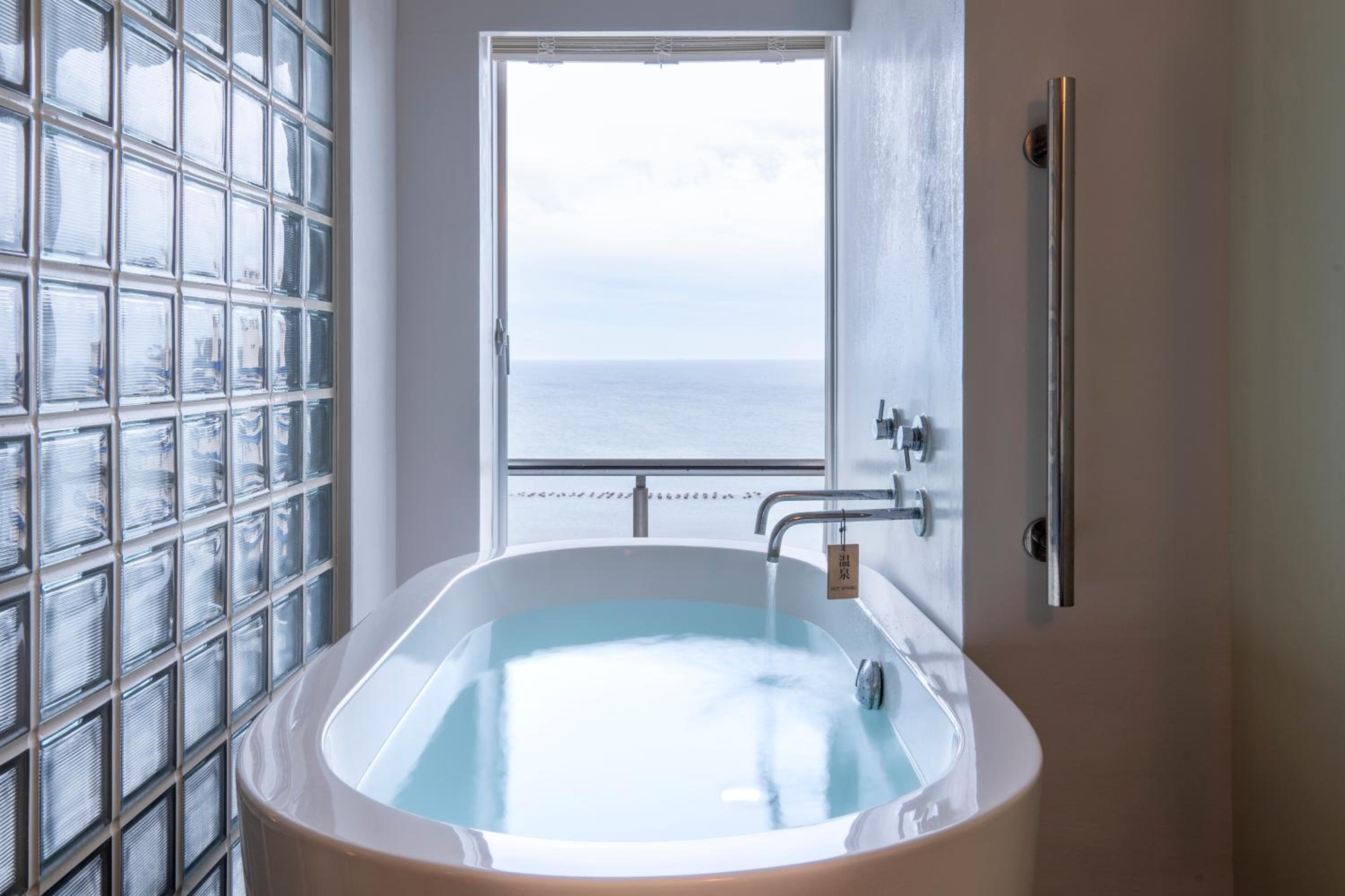Queen Room with Sea View photo 2
