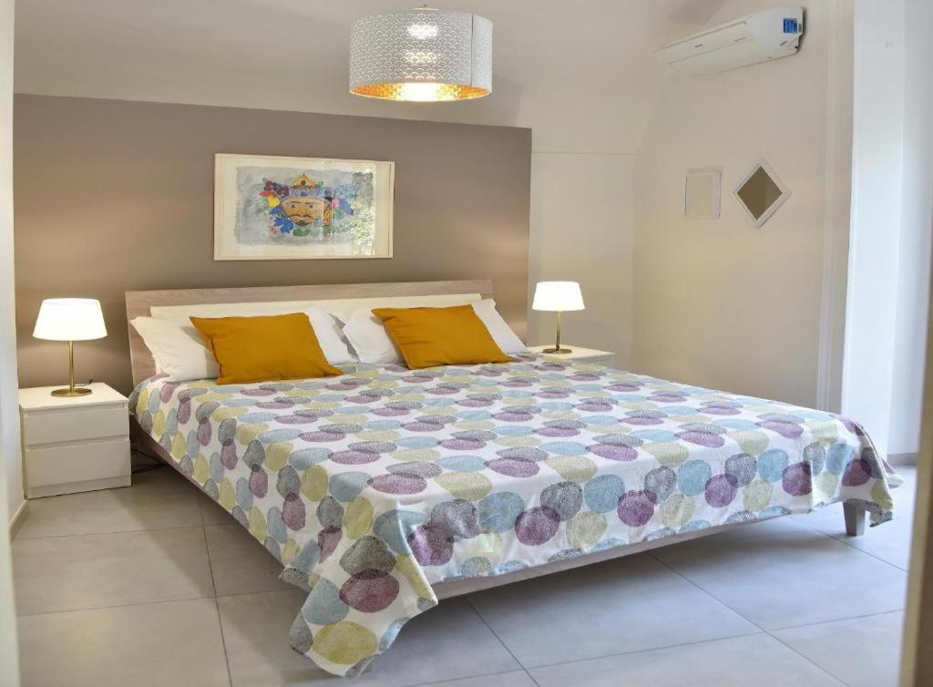 Deluxe One-Bedroom Apartment with City View