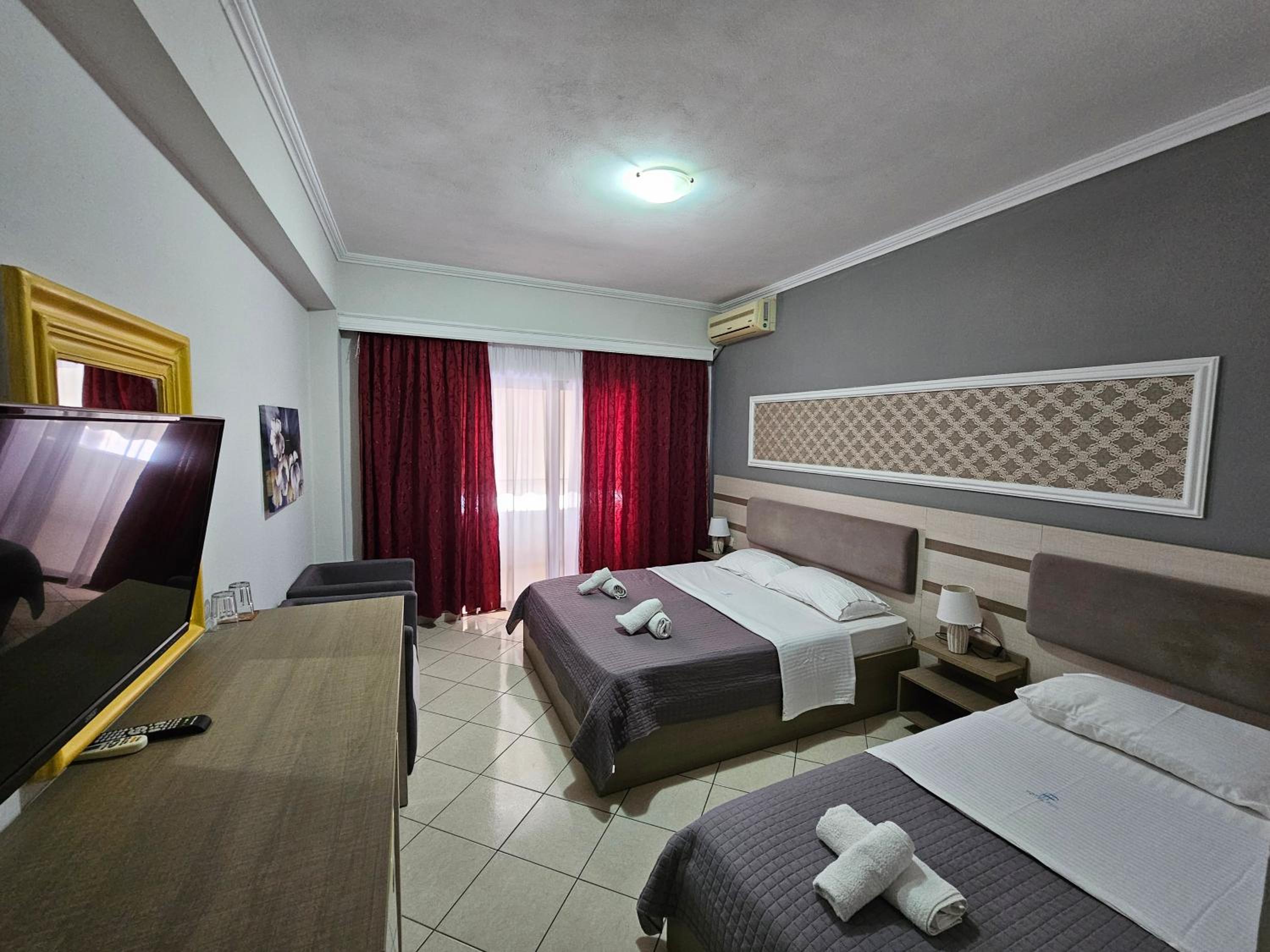 Triple Room with Balcony
