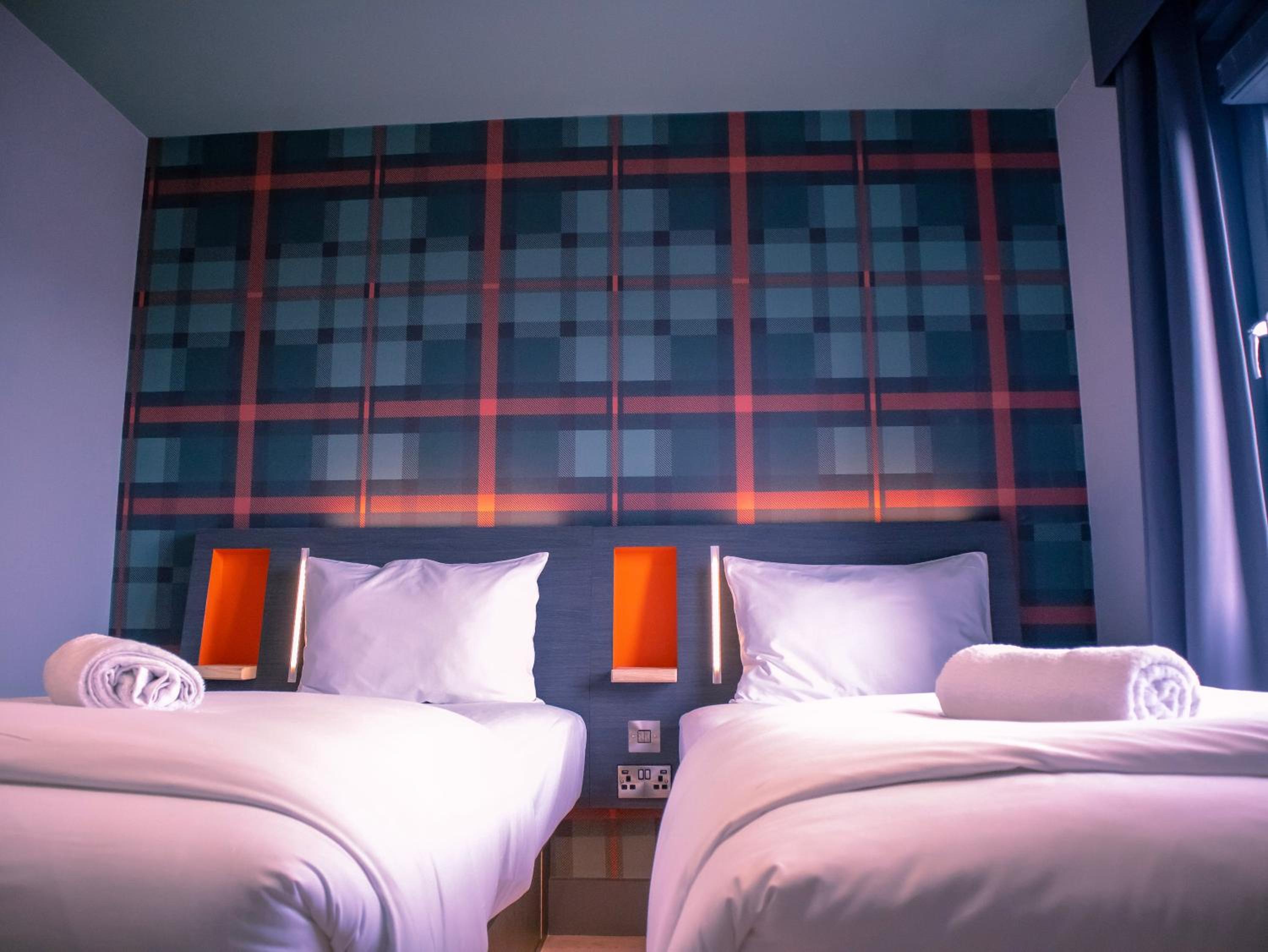 Standard Twin Room photo 3