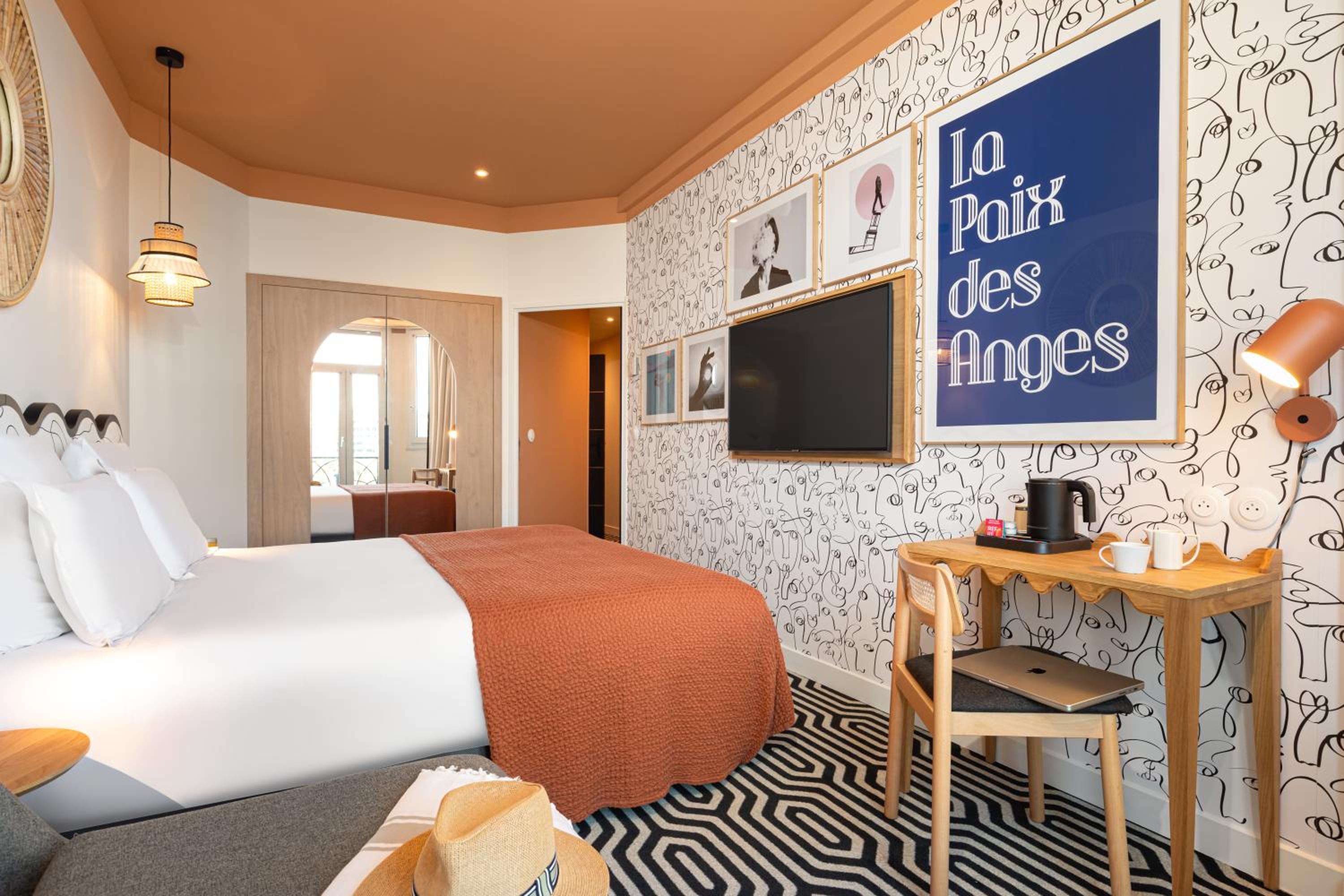 Privilege Double or Twin Room with Sea View and Balcony - Photo 3