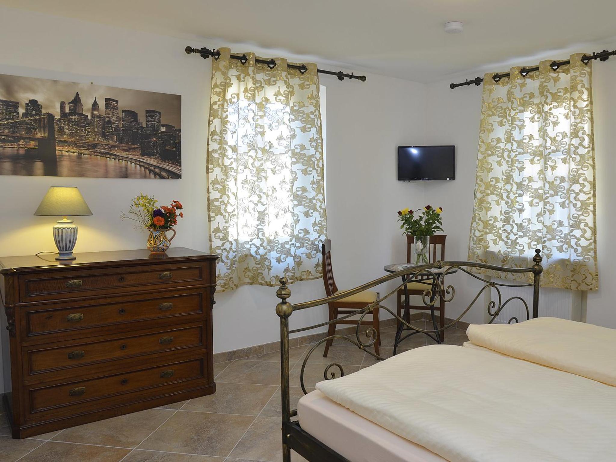 Double Room with Private Bathroom photo 1