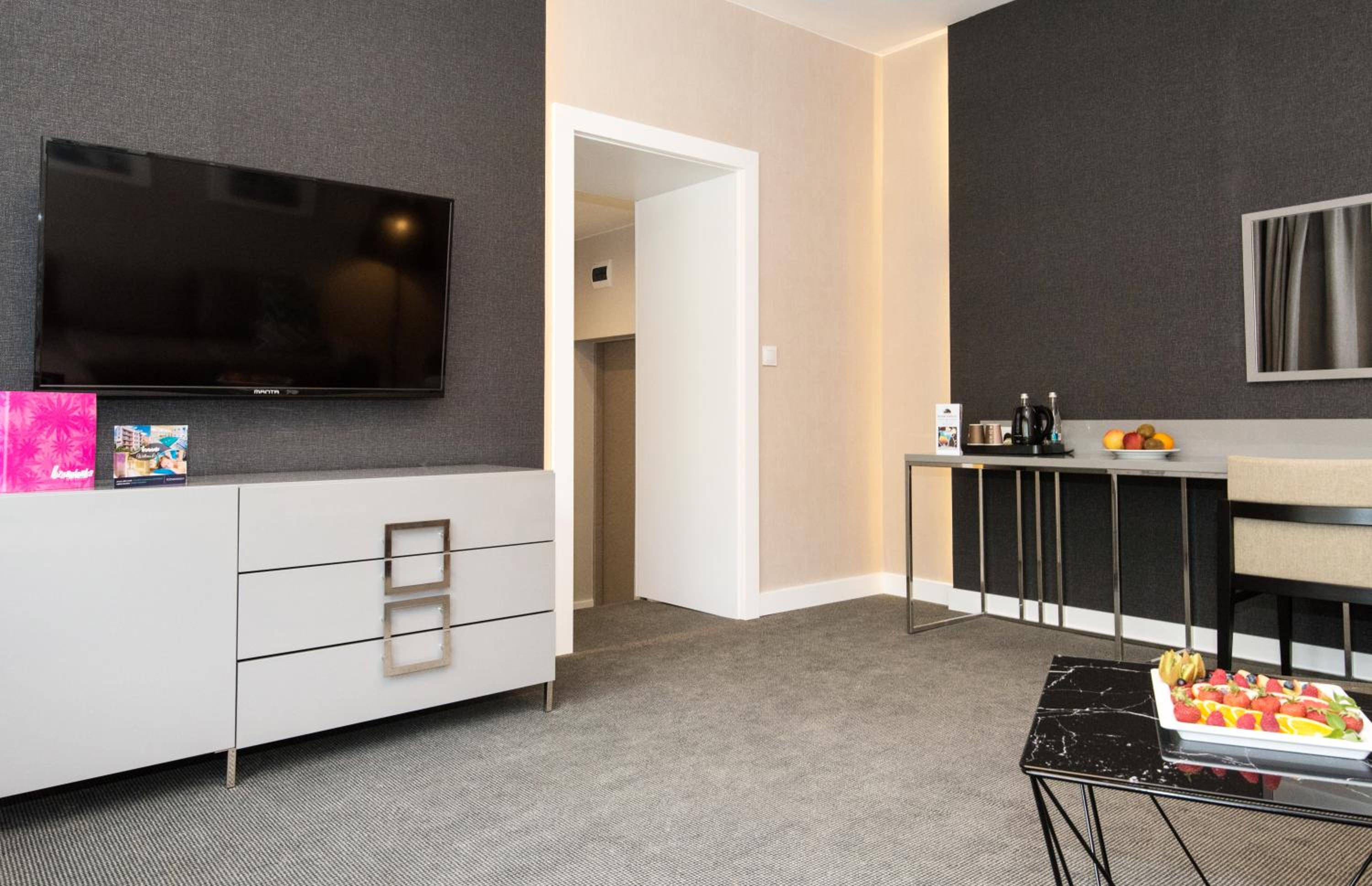 Deluxe Suite photo 1