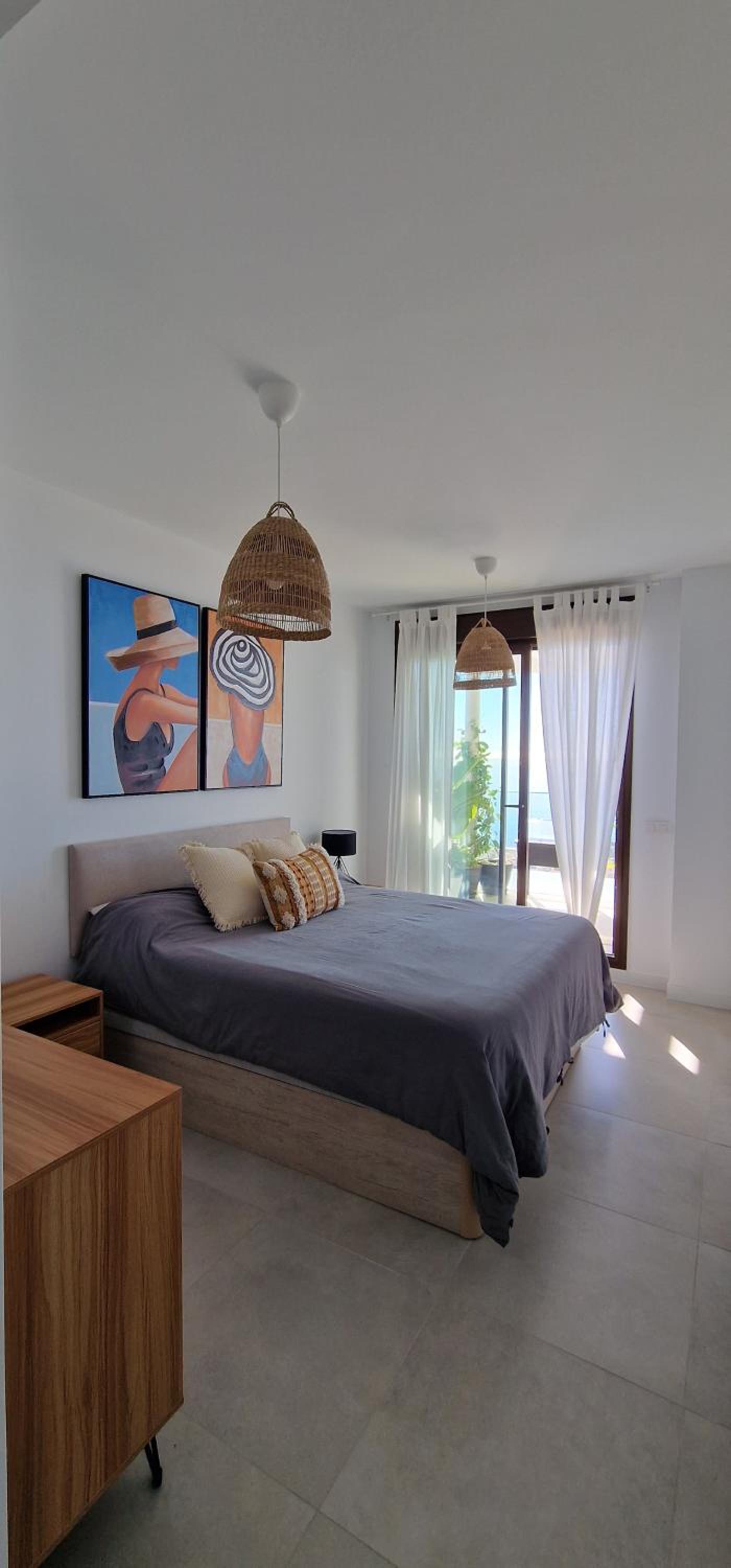 Apartamento con vista al mar