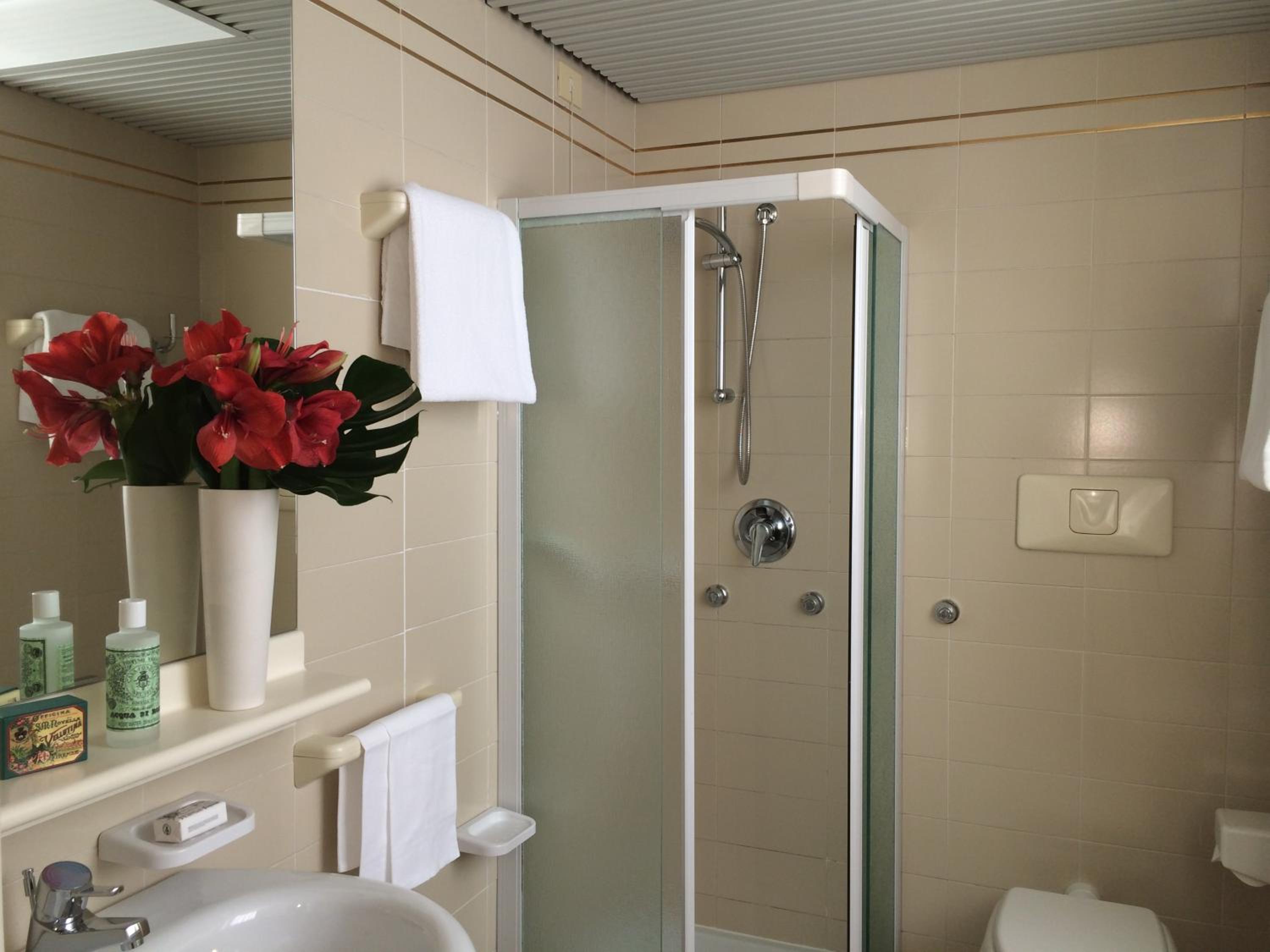 Classic Single Room - Photo 2