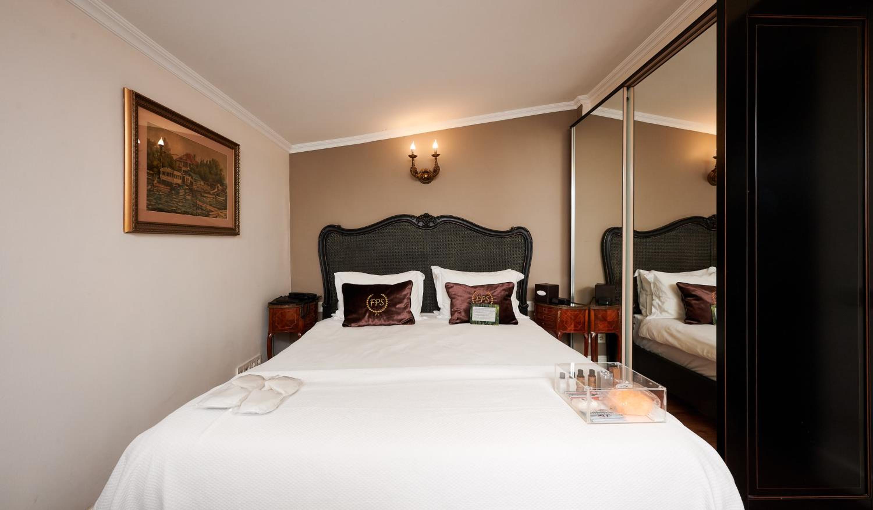 Standard Double Room photo 1