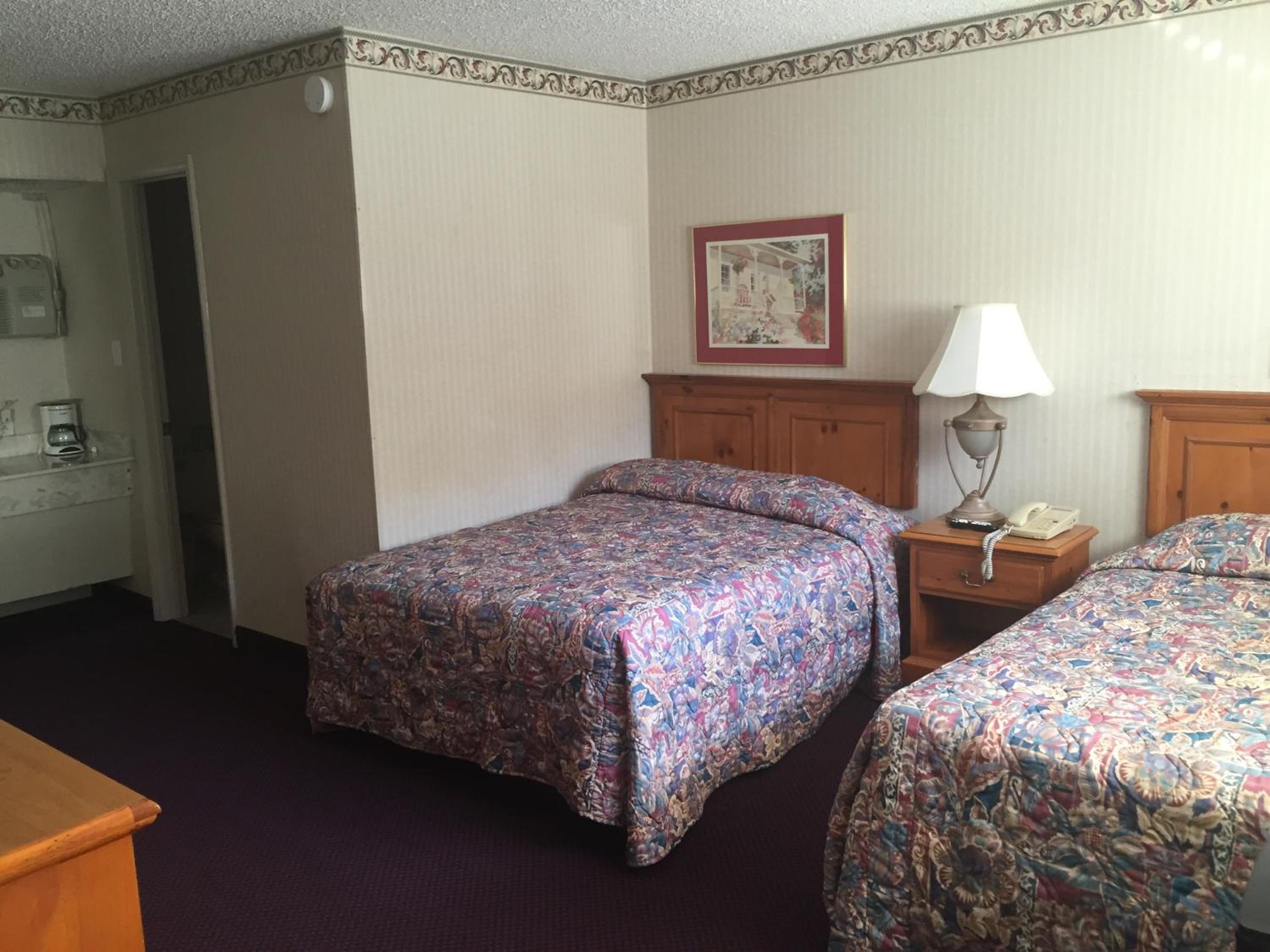 Standard Double Room with Two Double Beds
