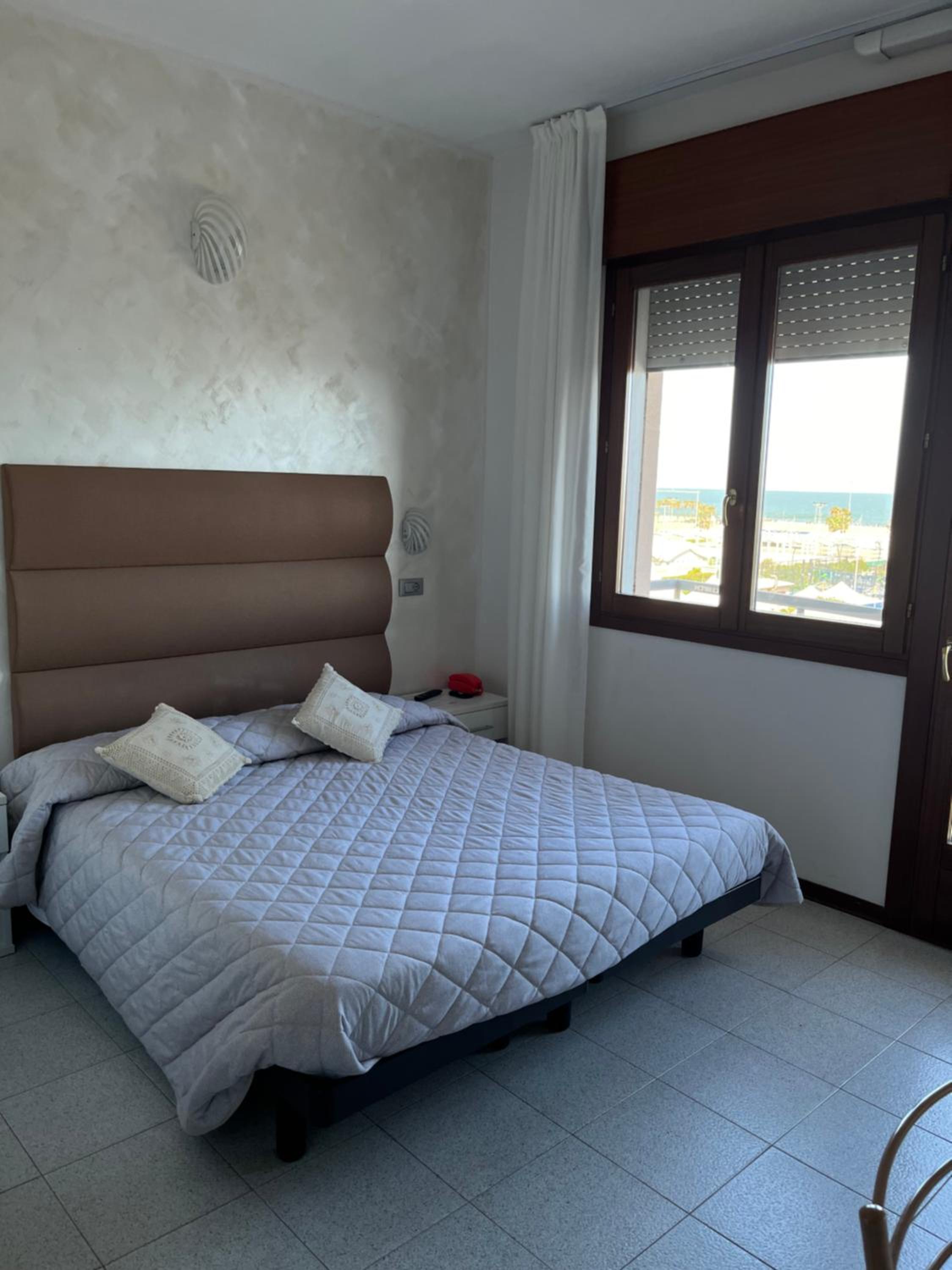 Double or Twin Room with Sea View photo 1