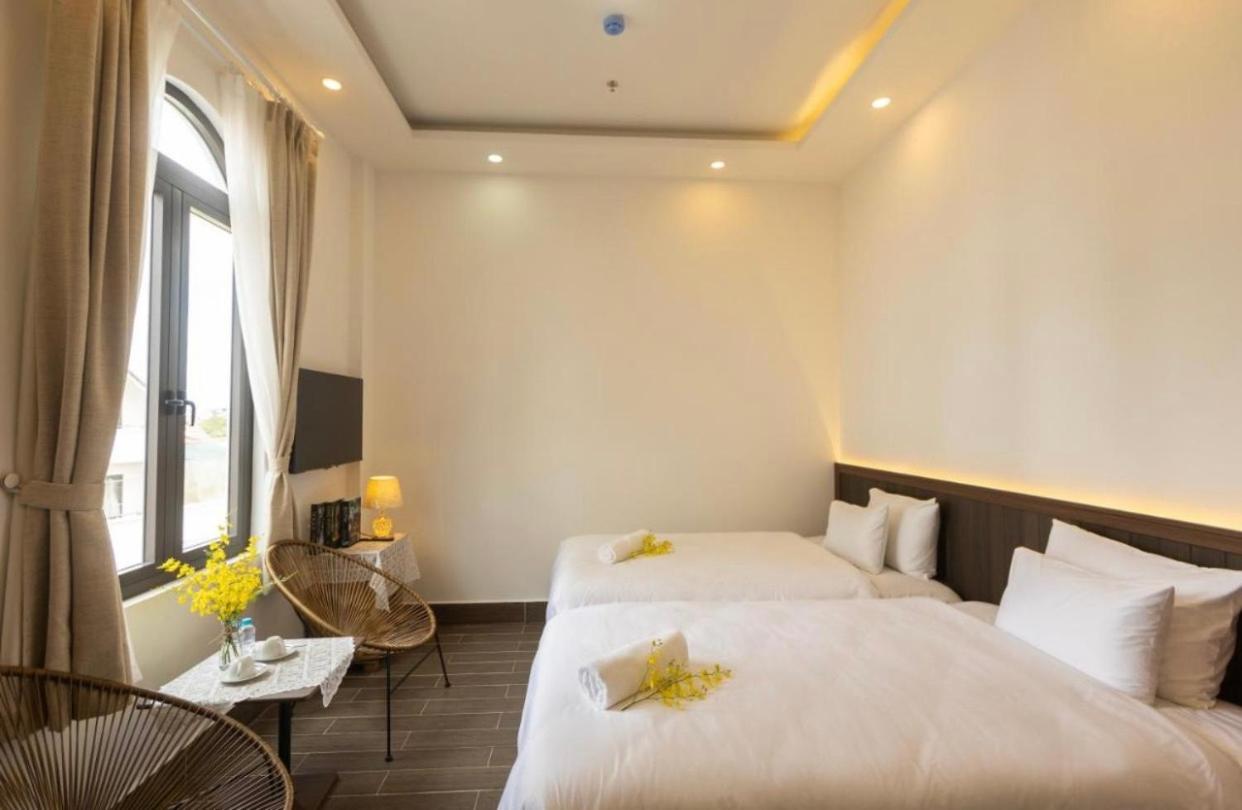 Twin Room - Photo 1