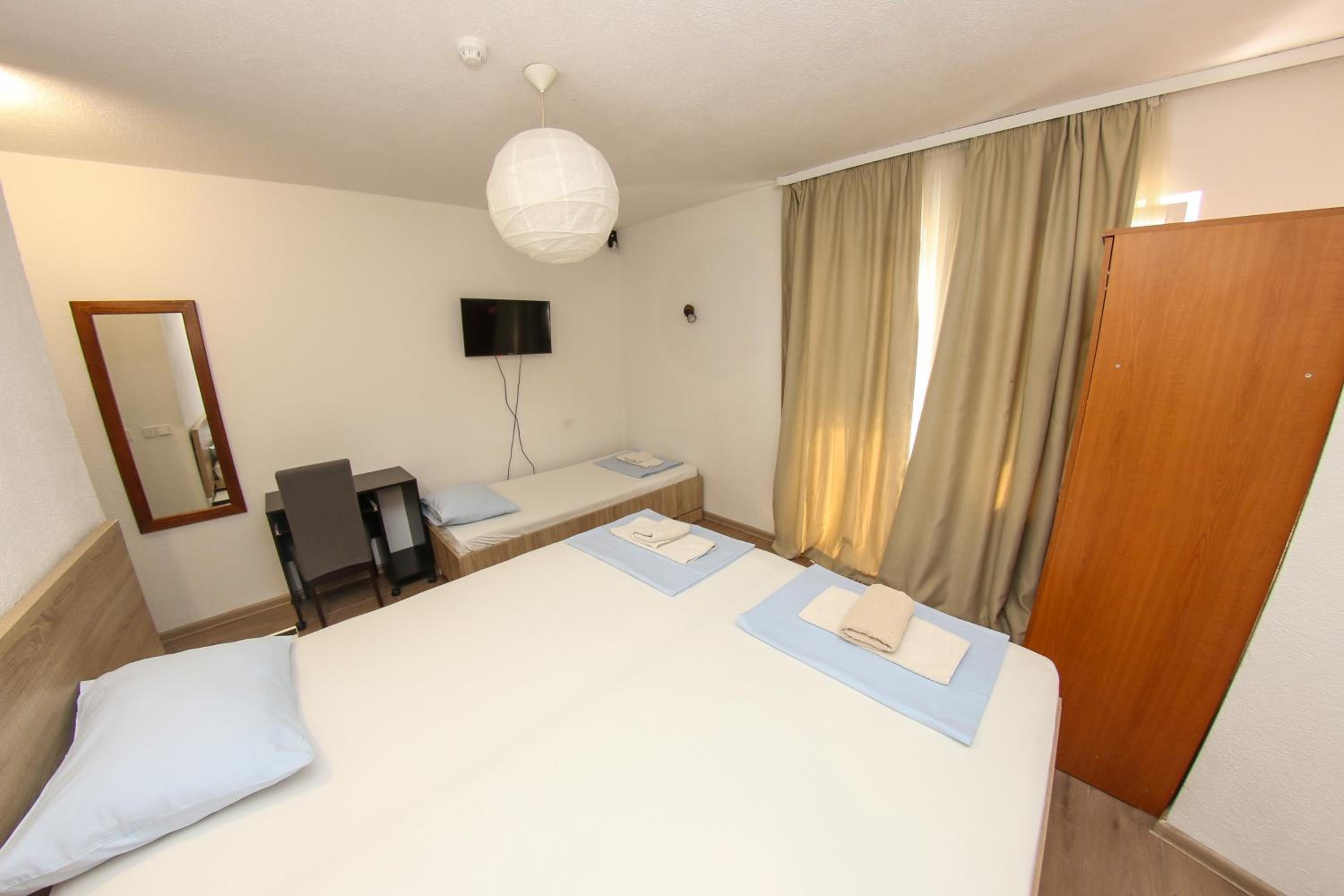 Triple Room photo 3