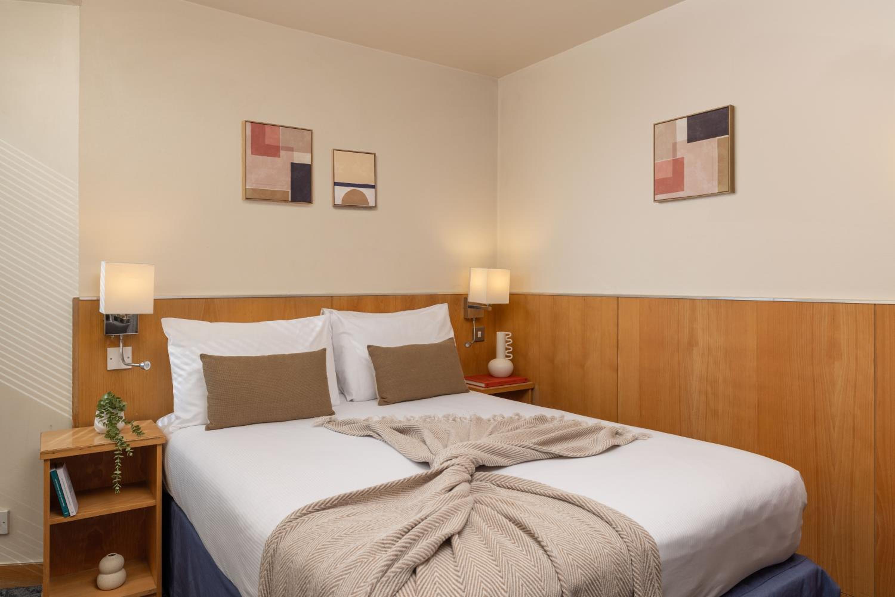 Classic Double Room