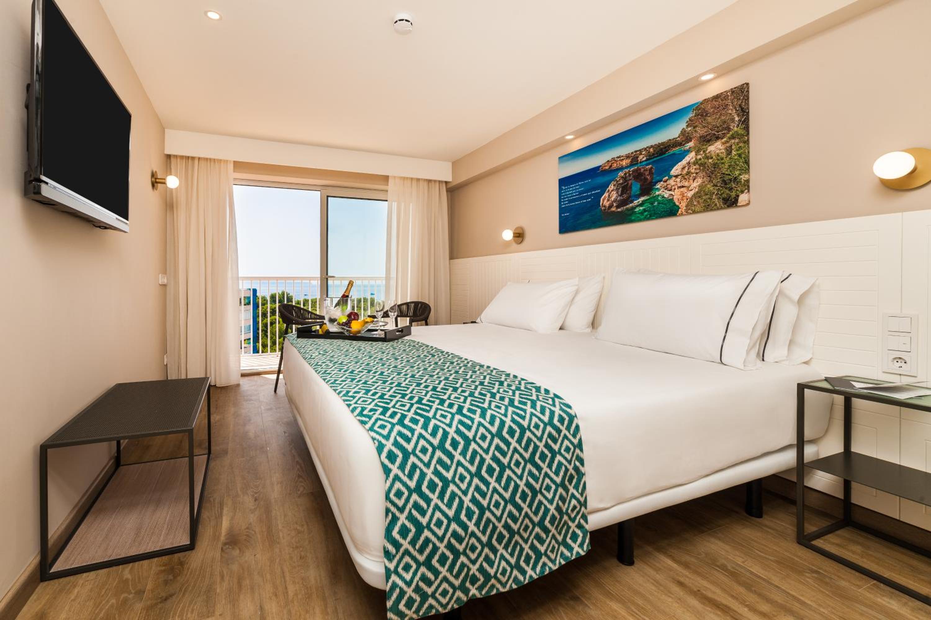 Twin Room with Balcony