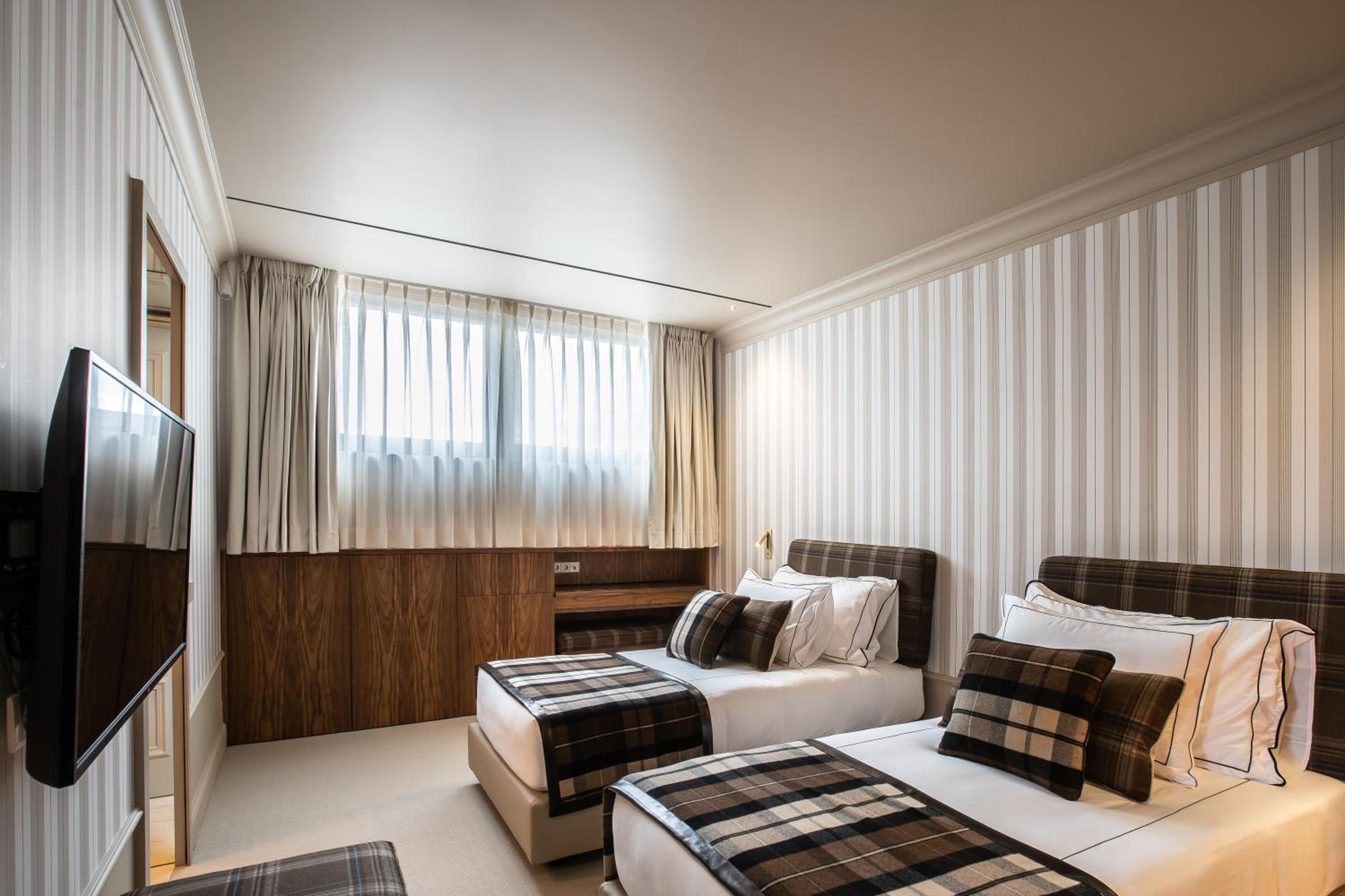 Small Double or Twin Room - Photo 5