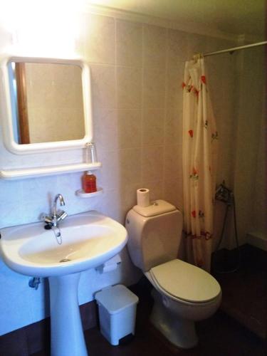 Triple Room - Photo 9