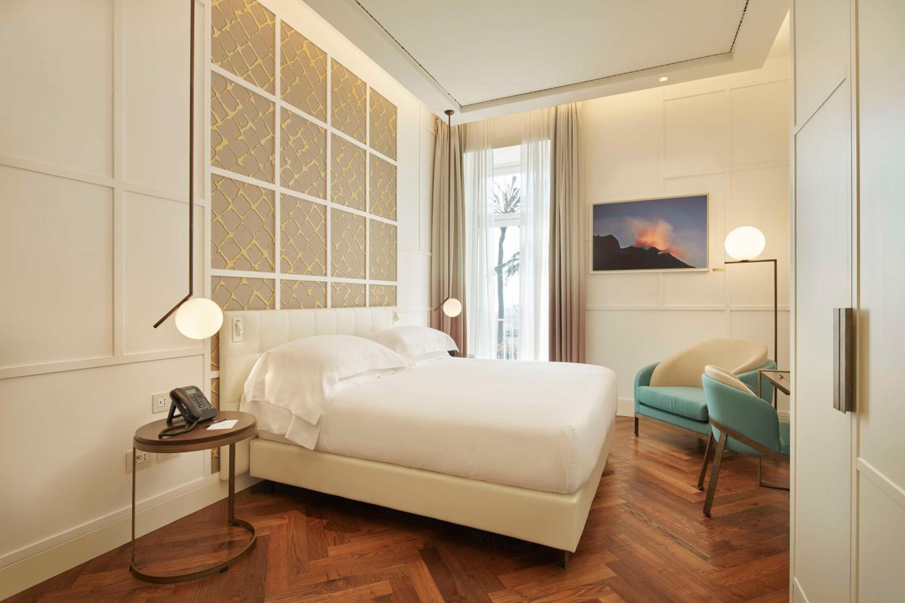 King Room - Mobility Accessible