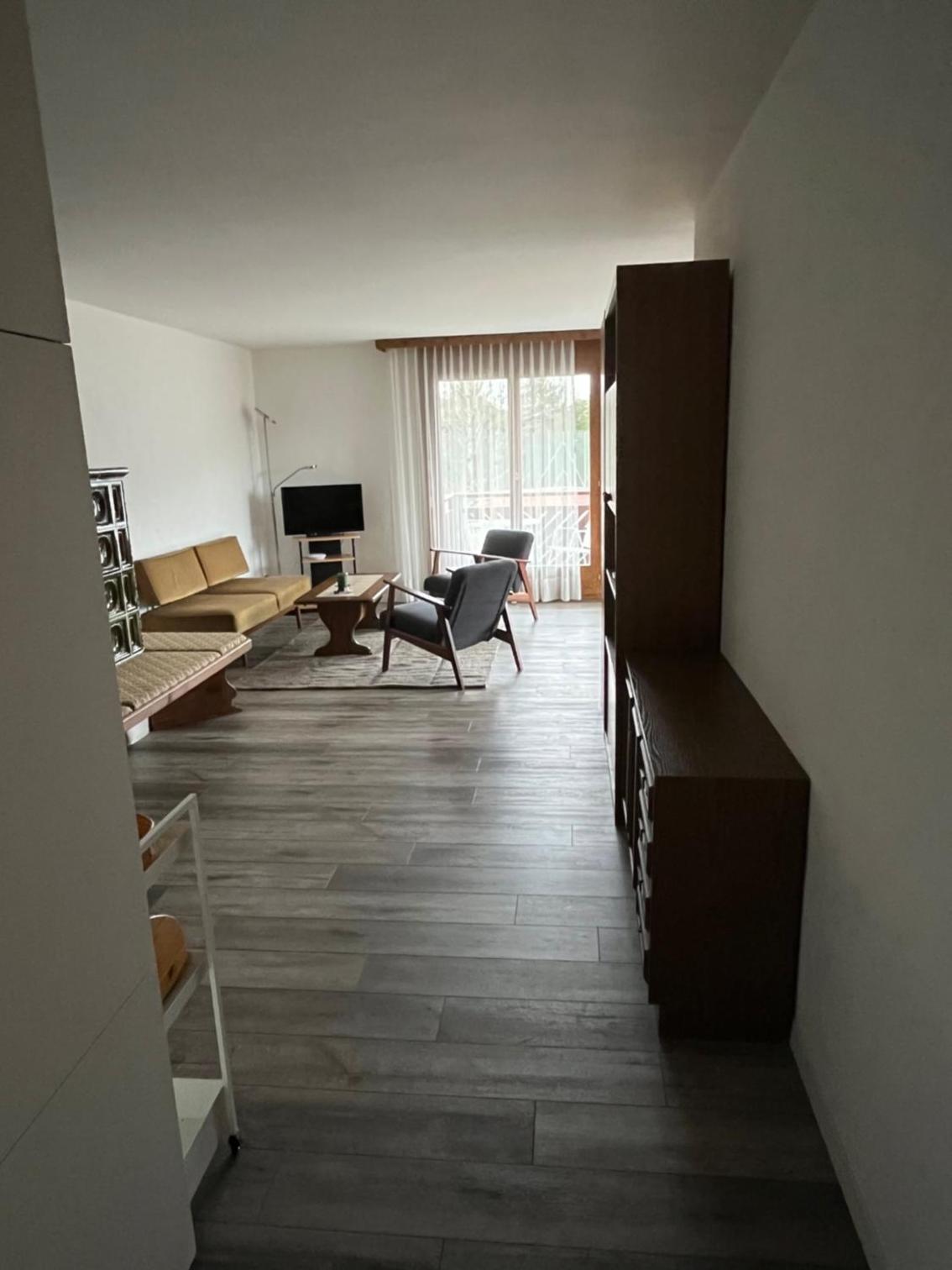One-Bedroom Apartment photo 3