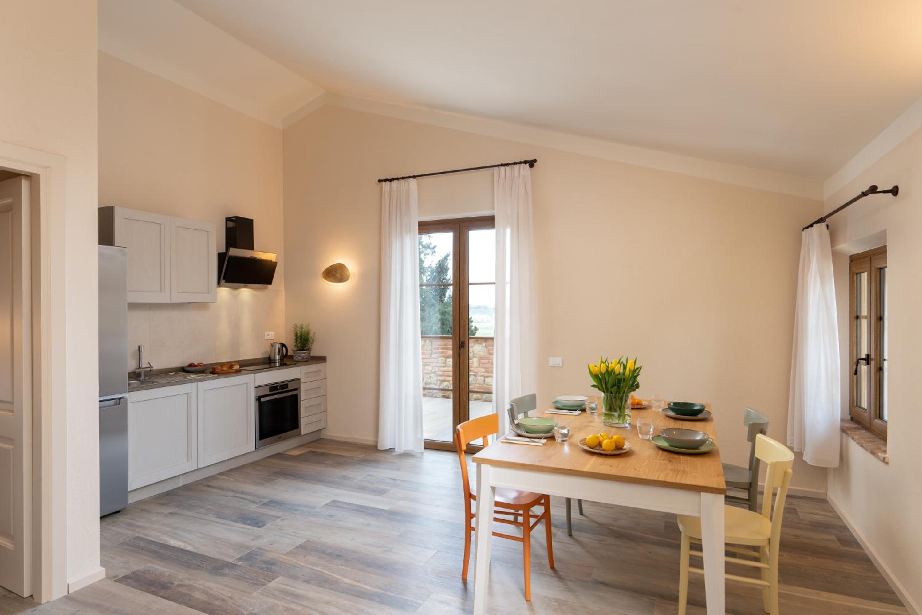 Apartment with Terrace photo 3