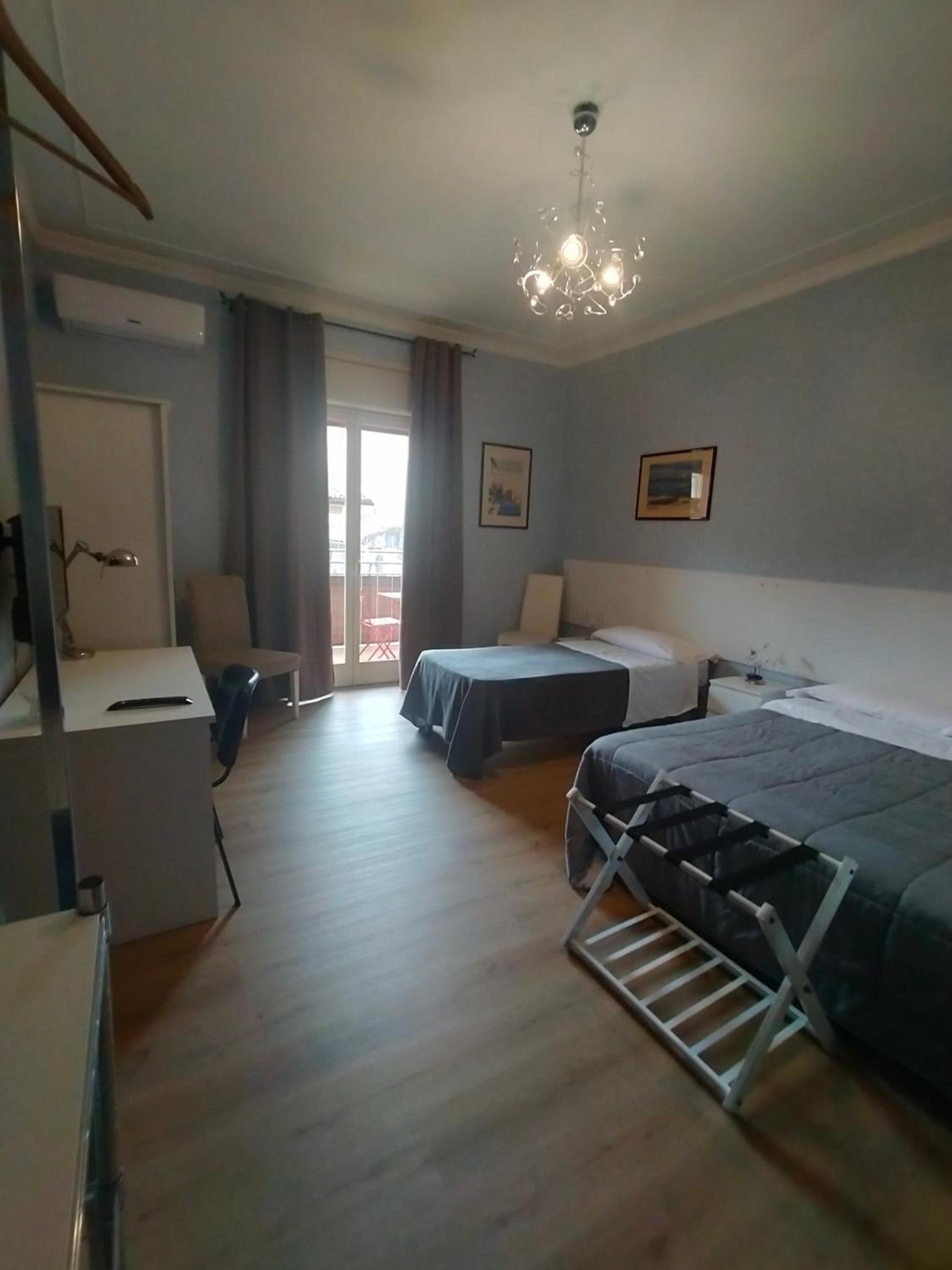 Camera Tripla con bagno privato