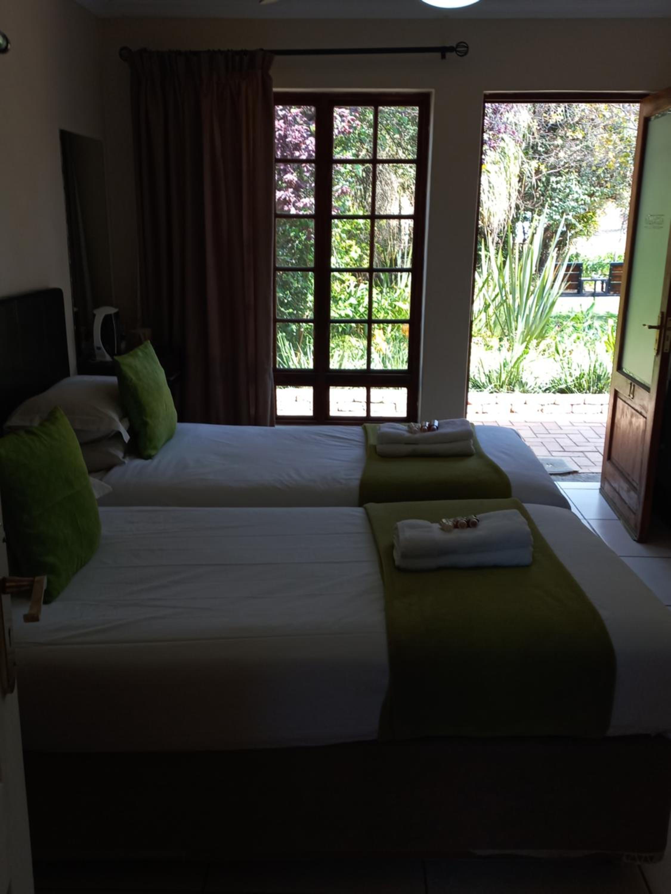 Budget Twin Single Bed Room photo 2