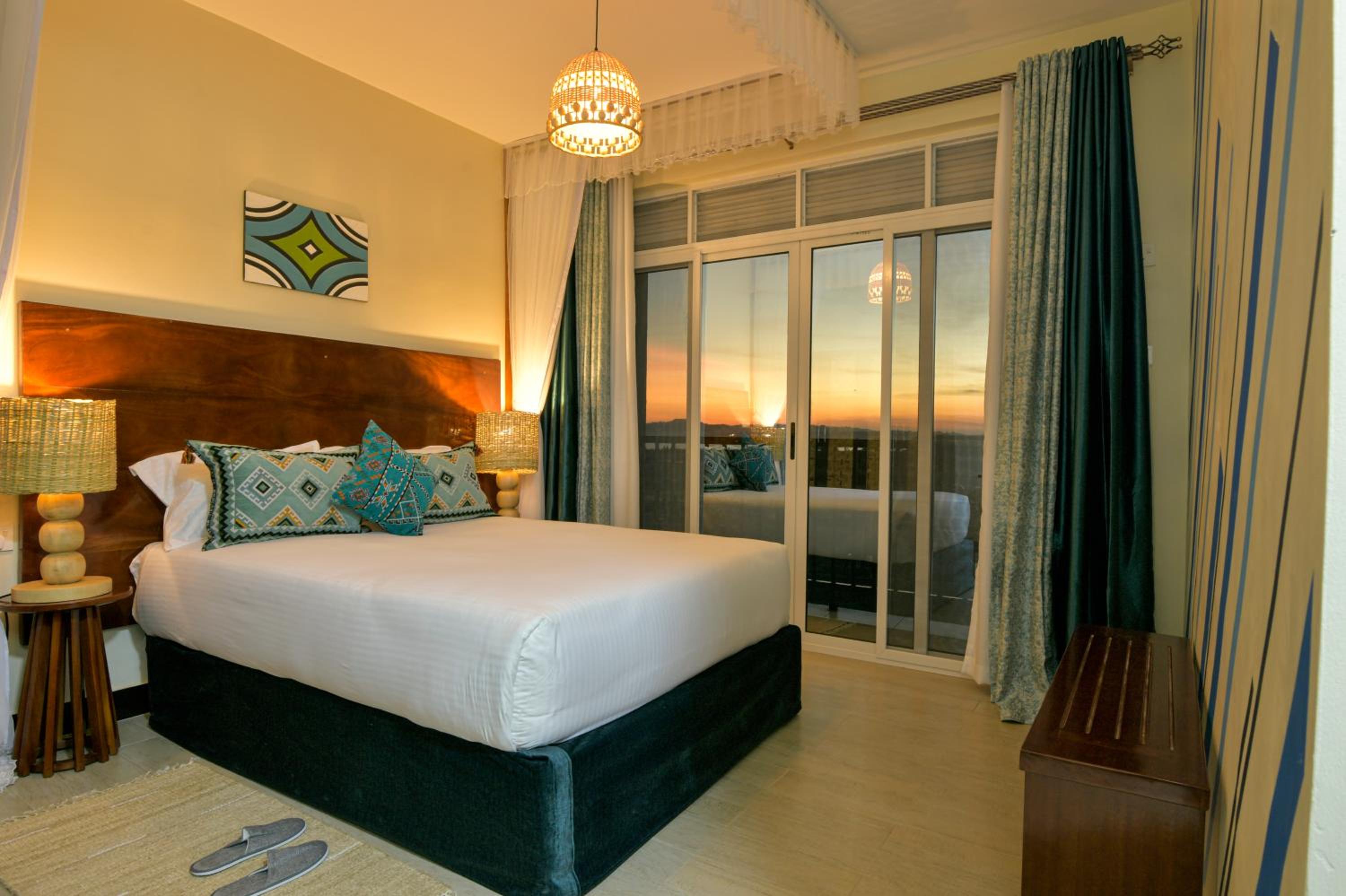 Deluxe Double Room with Balcony and Sea View photo 3