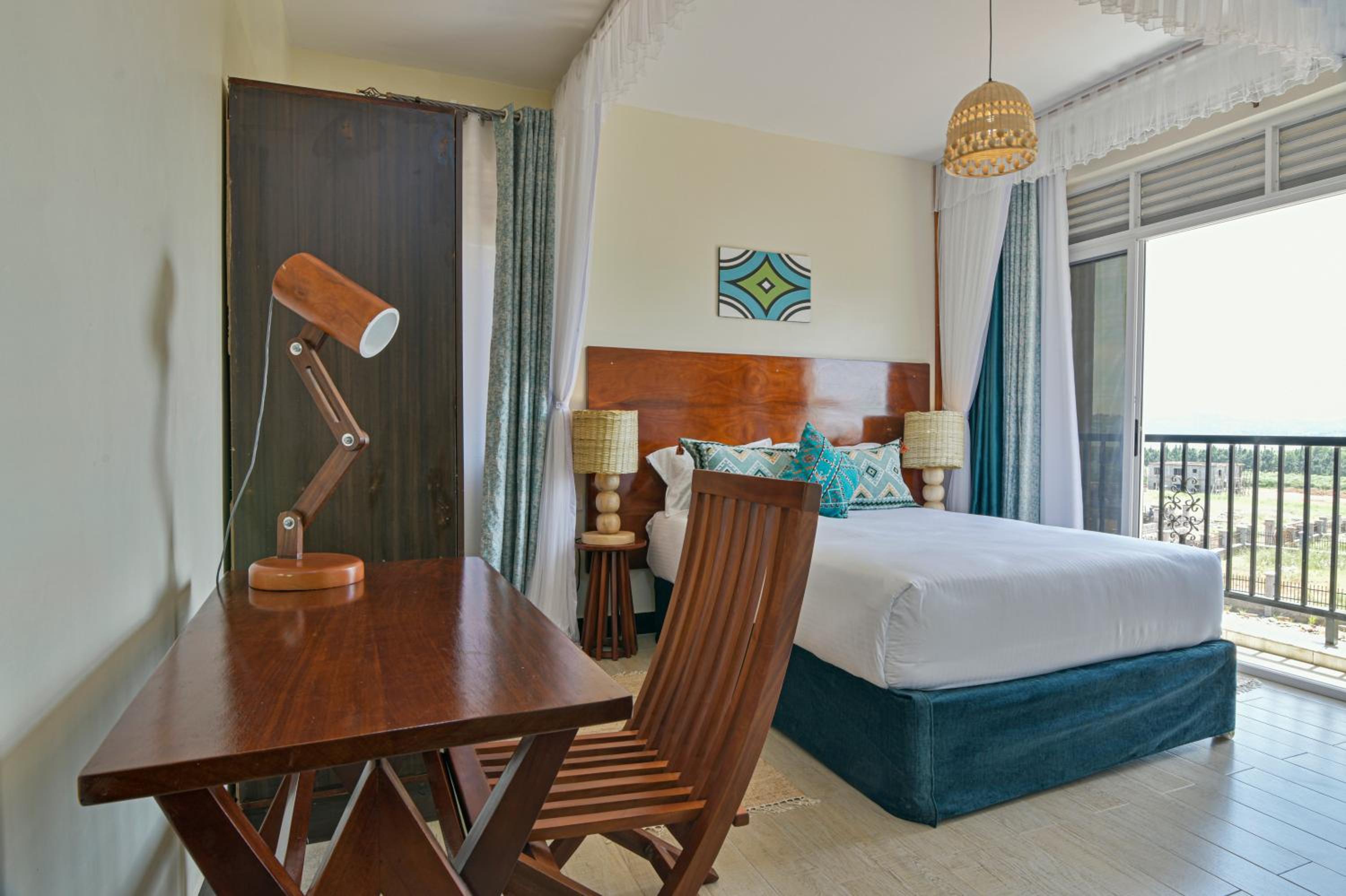 Deluxe Double Room with Balcony and Sea View photo 1