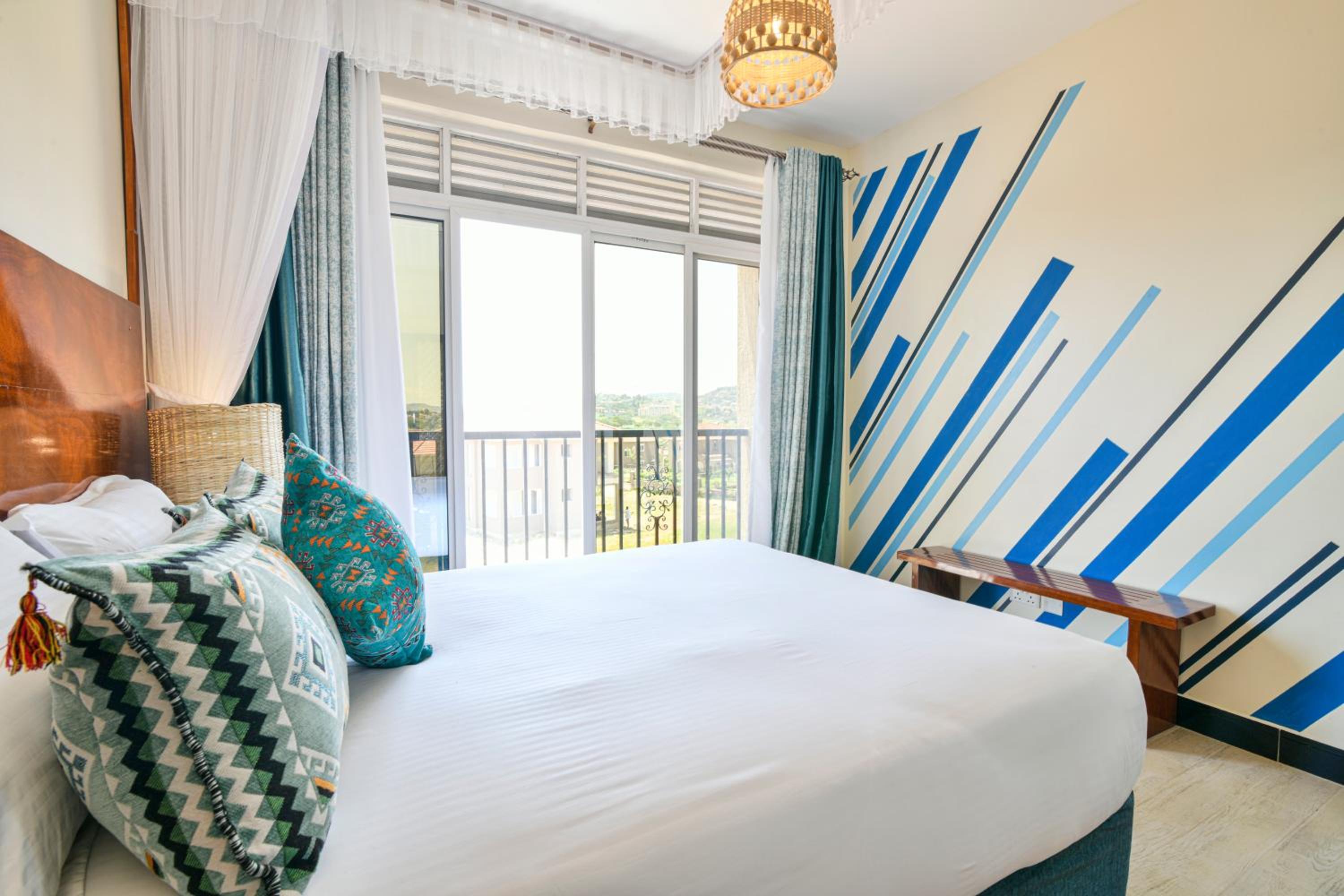 Deluxe Double Room with Balcony and Sea View photo 2