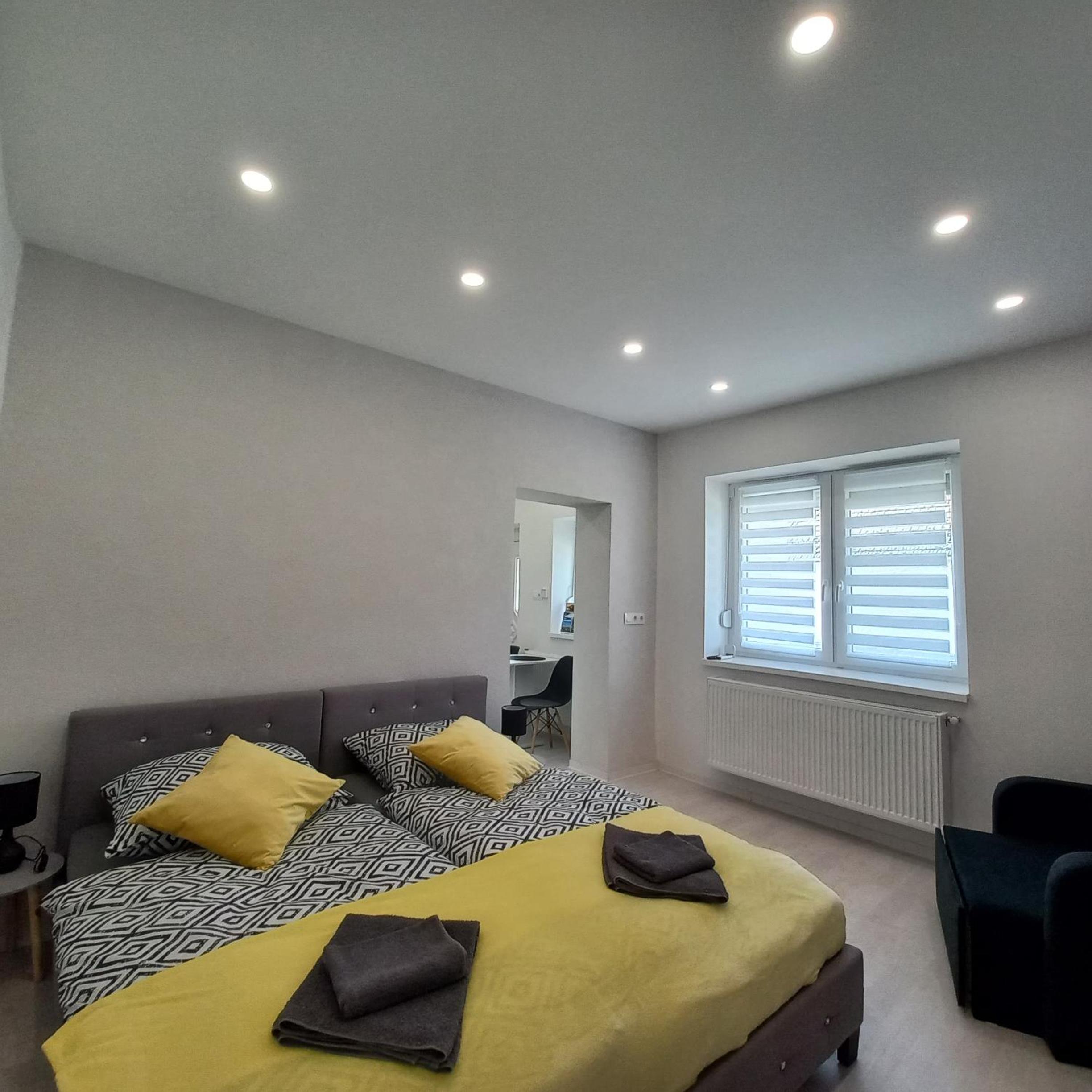 Apartment with Terrace