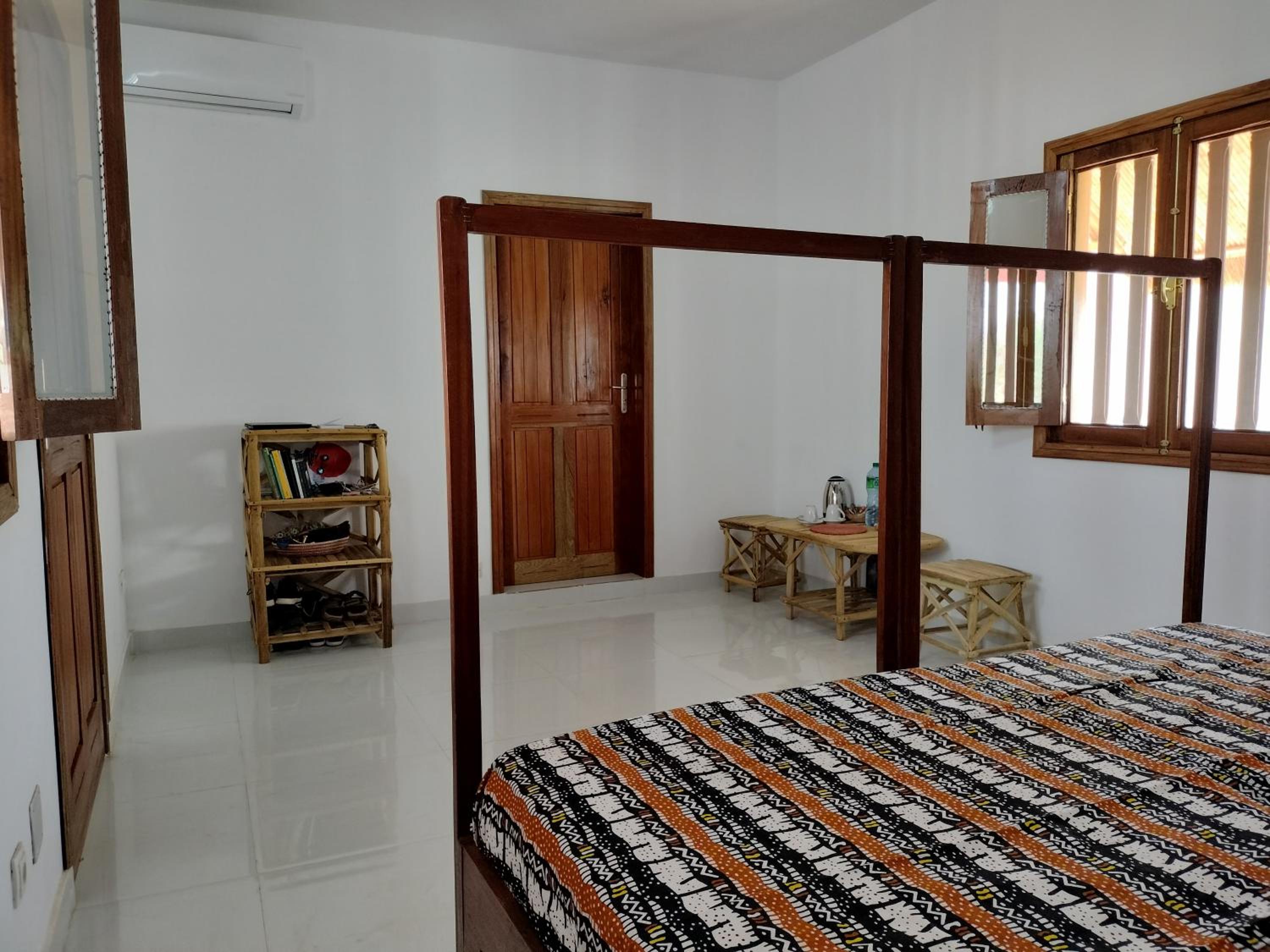 Large Double or Twin Room photo 1