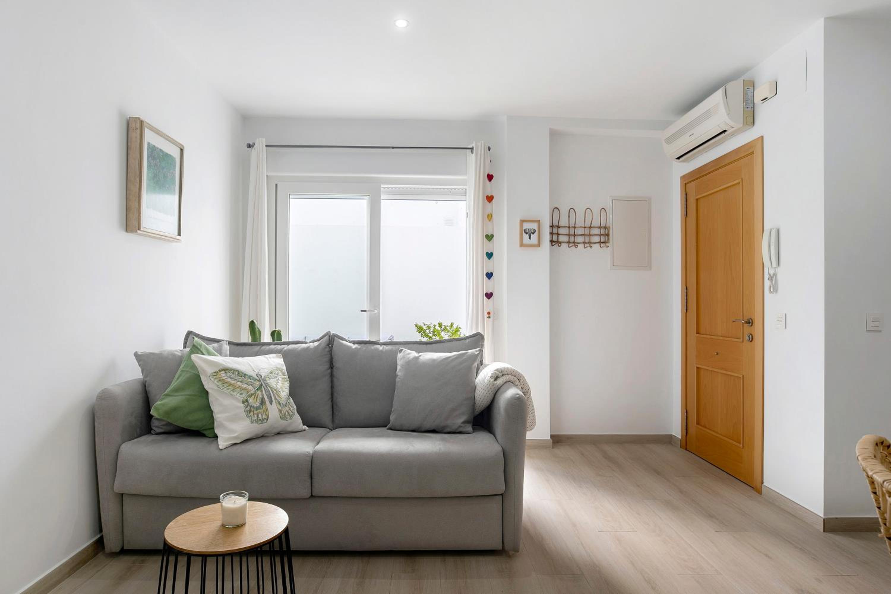 Apartment with Terrace photo 3
