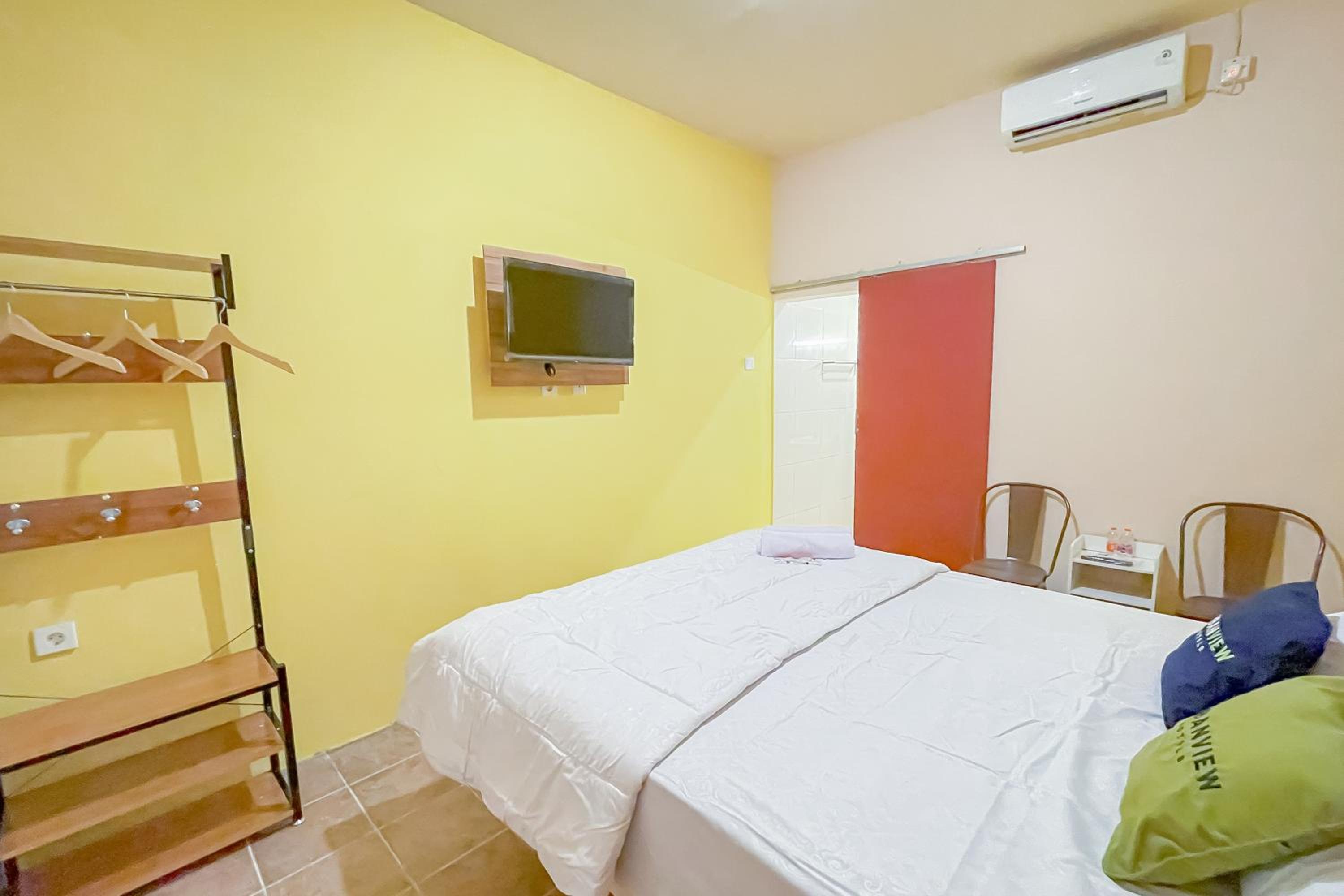 Deluxe Room - Photo 4
