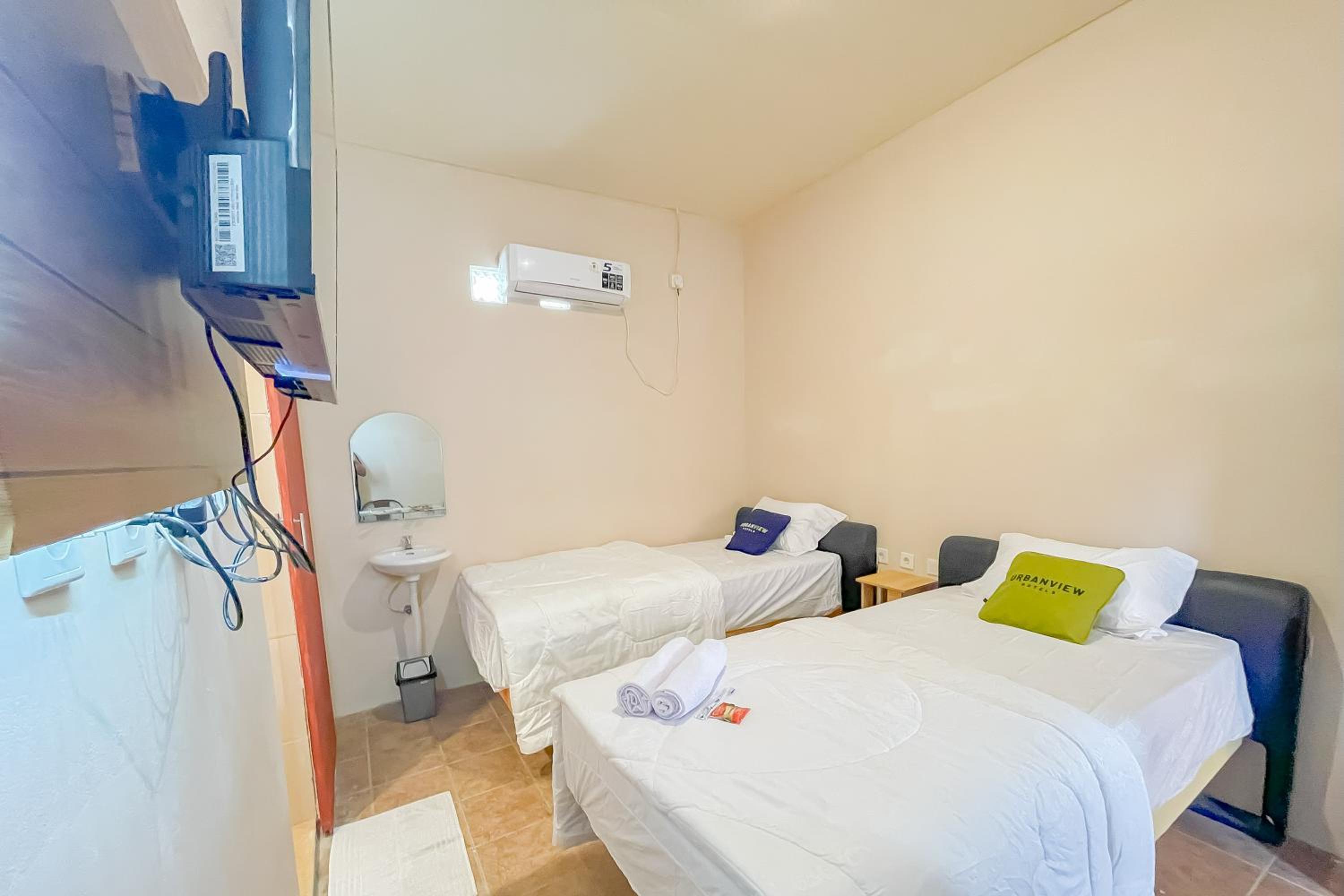 Deluxe Twin Room - Photo 4