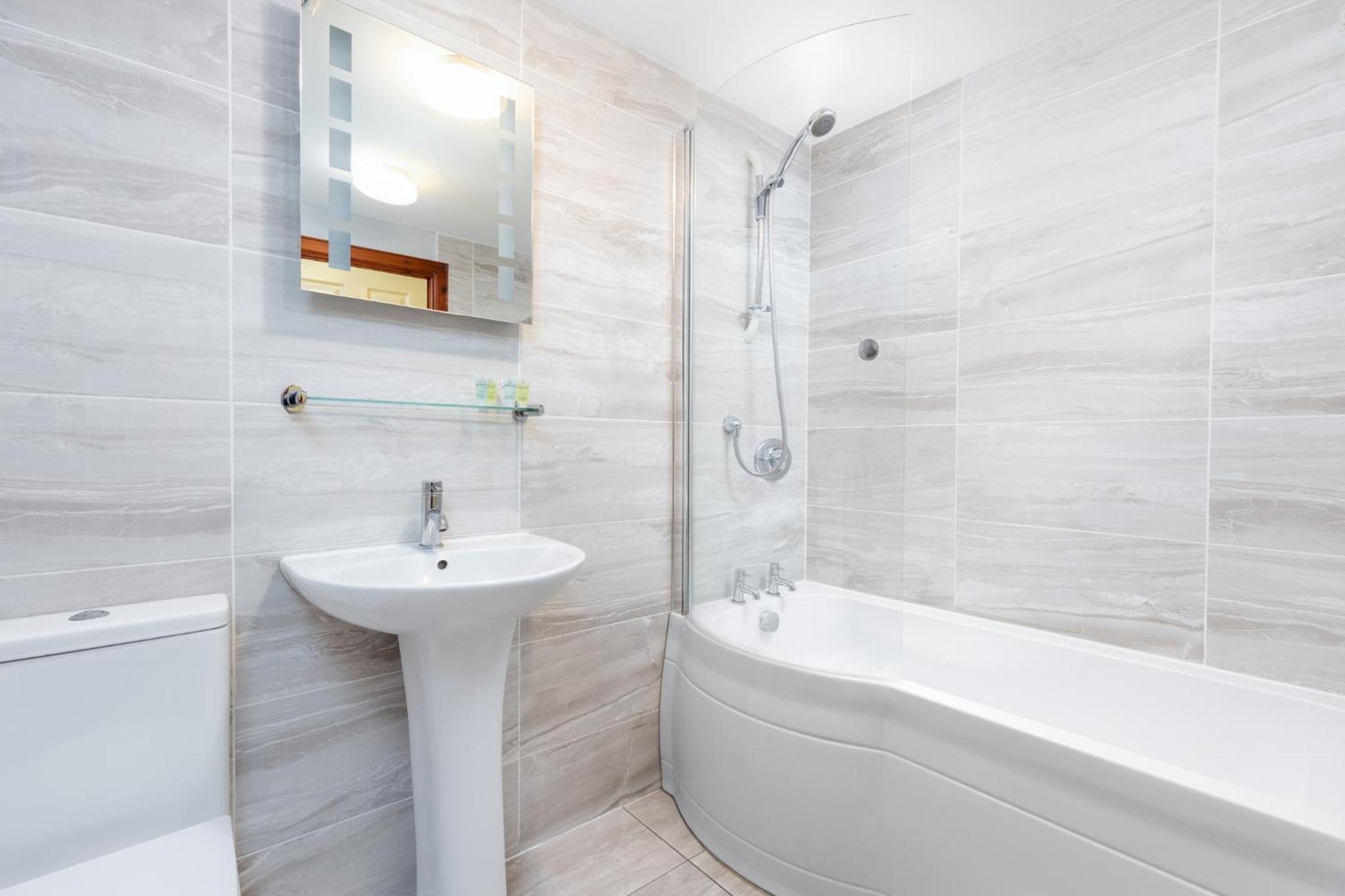 Superior Double Room (Not Dog-Friendly) - Photo 2