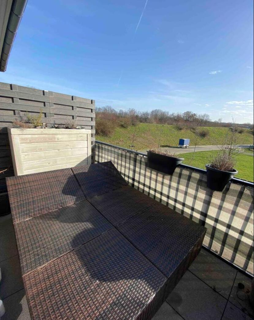 Family Room with Balcony photo 3