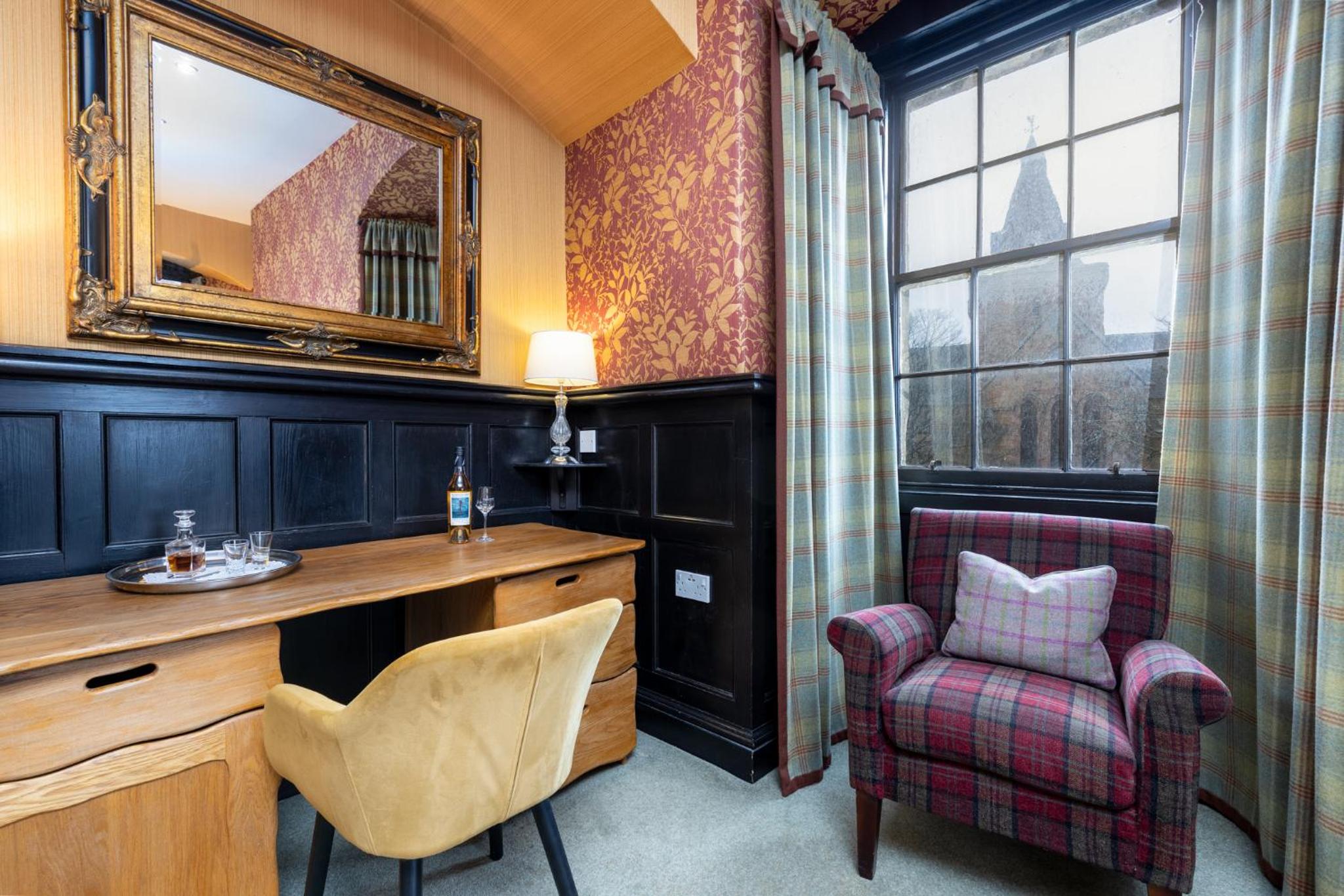 Deluxe Double Room (Not Dog-Friendly) - Photo 3