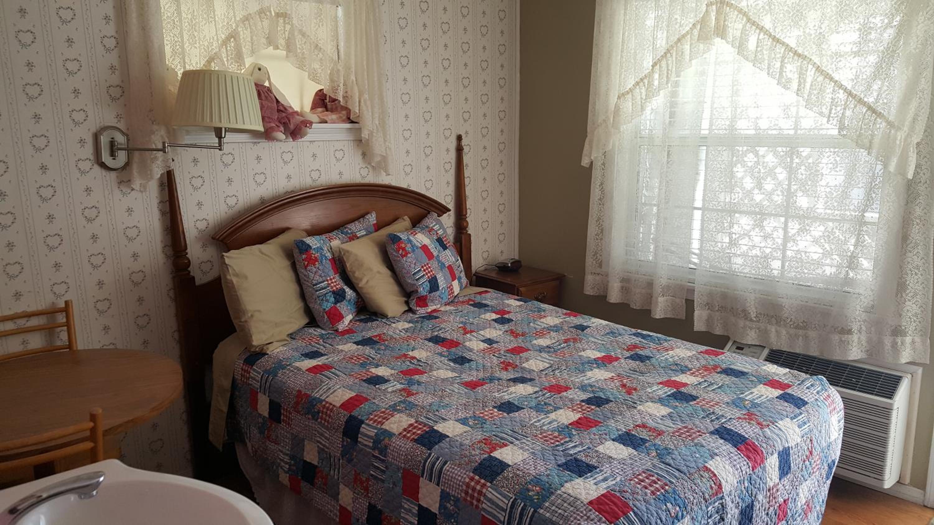 Queen Room