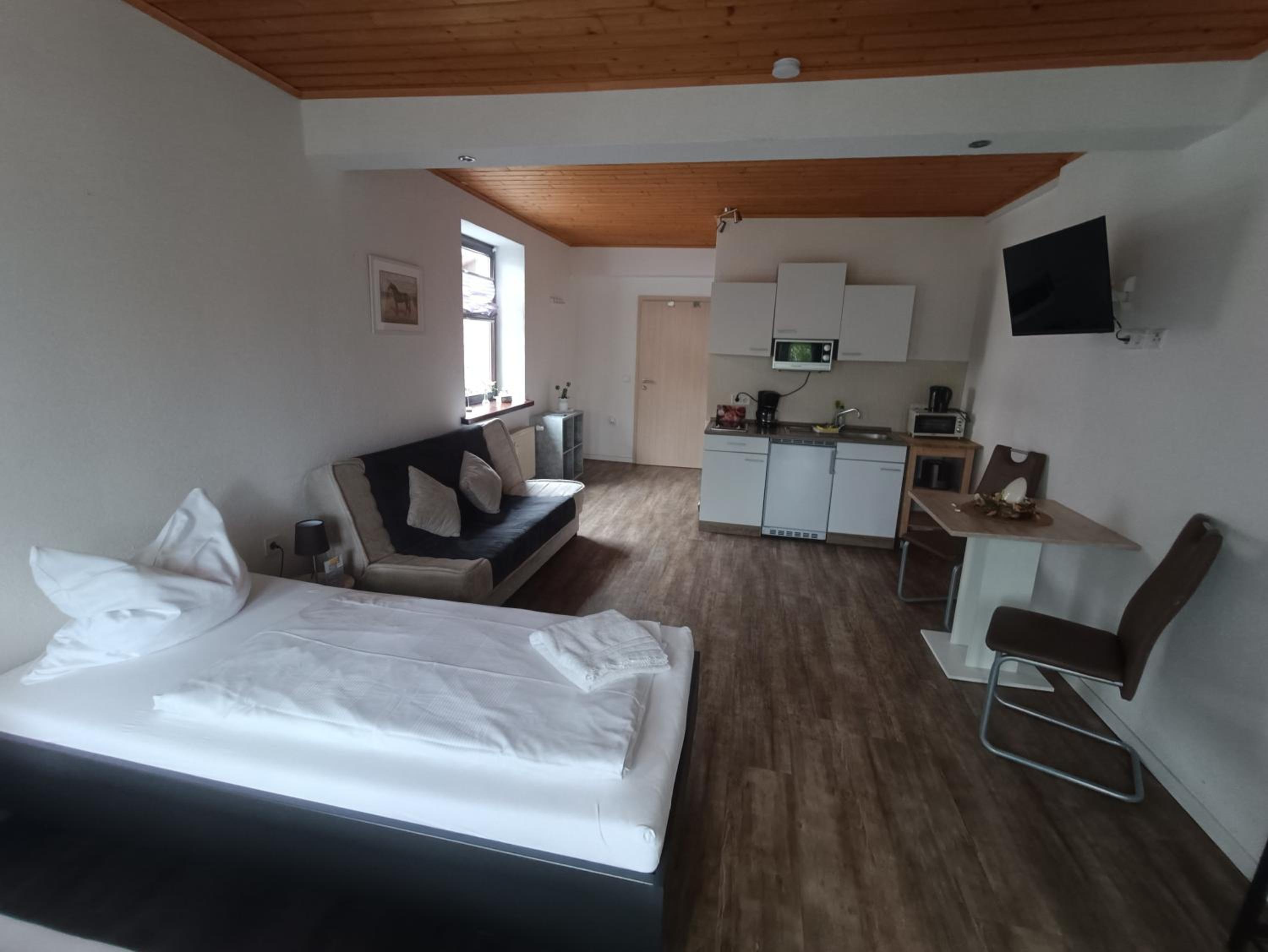 Apartment - Ground Floor (Wohnung 7) photo 1