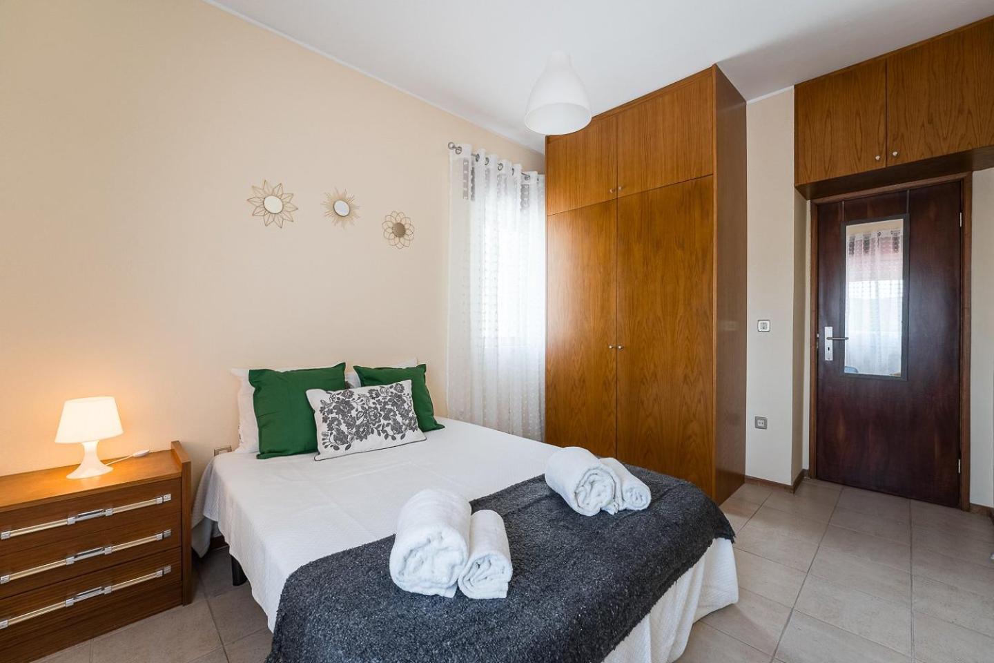 Three-Bedroom House photo 2