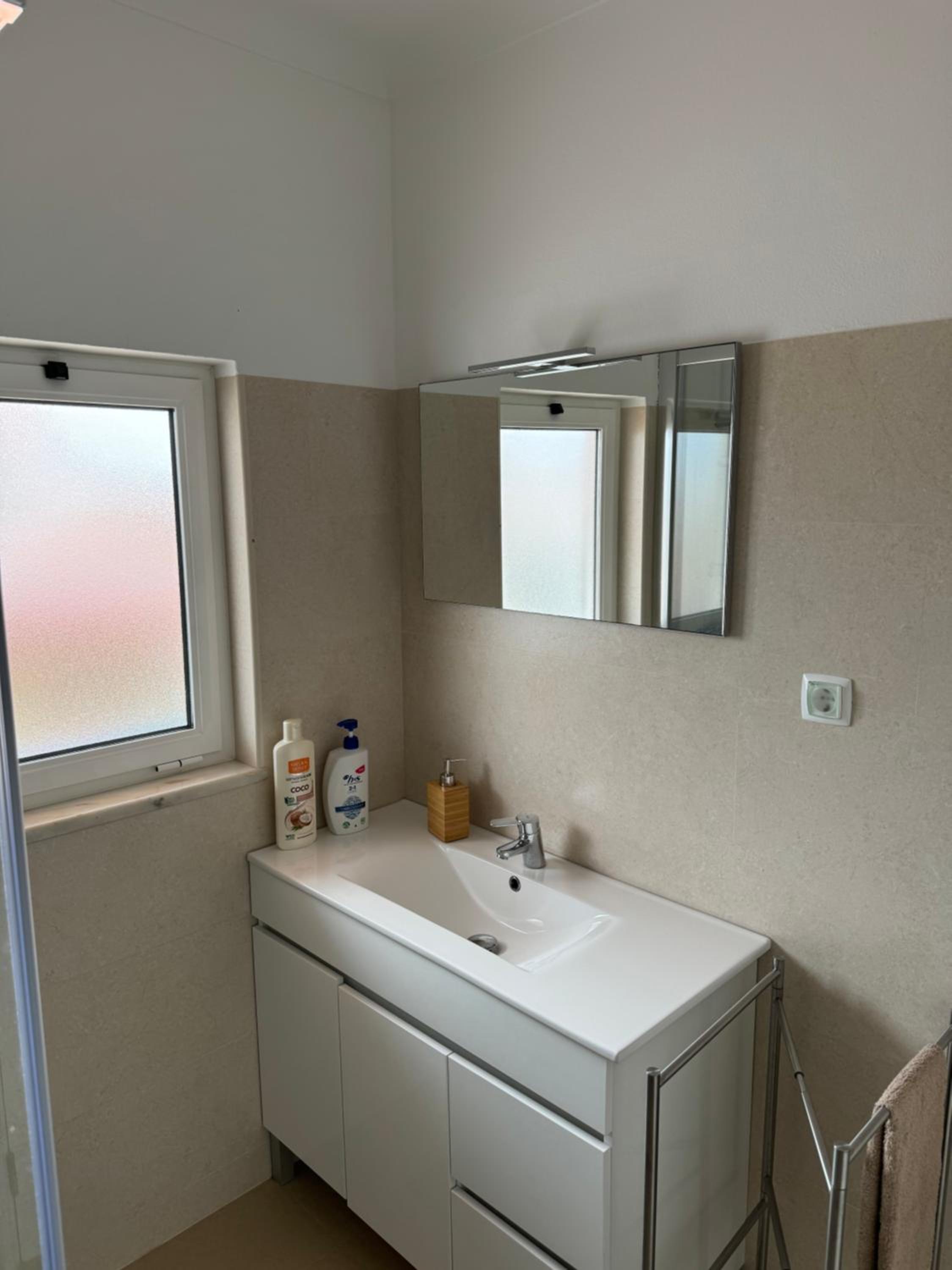 Double or Twin Room photo 3
